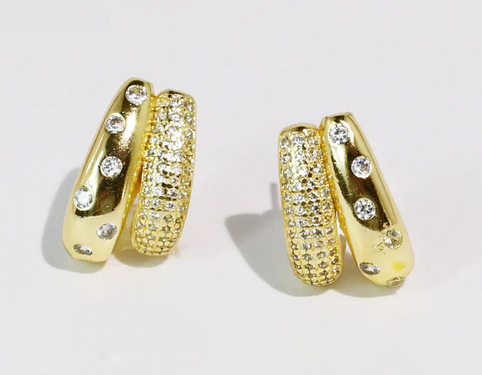 Twinkle Touch Earring In 2 Colors *Final Sale*