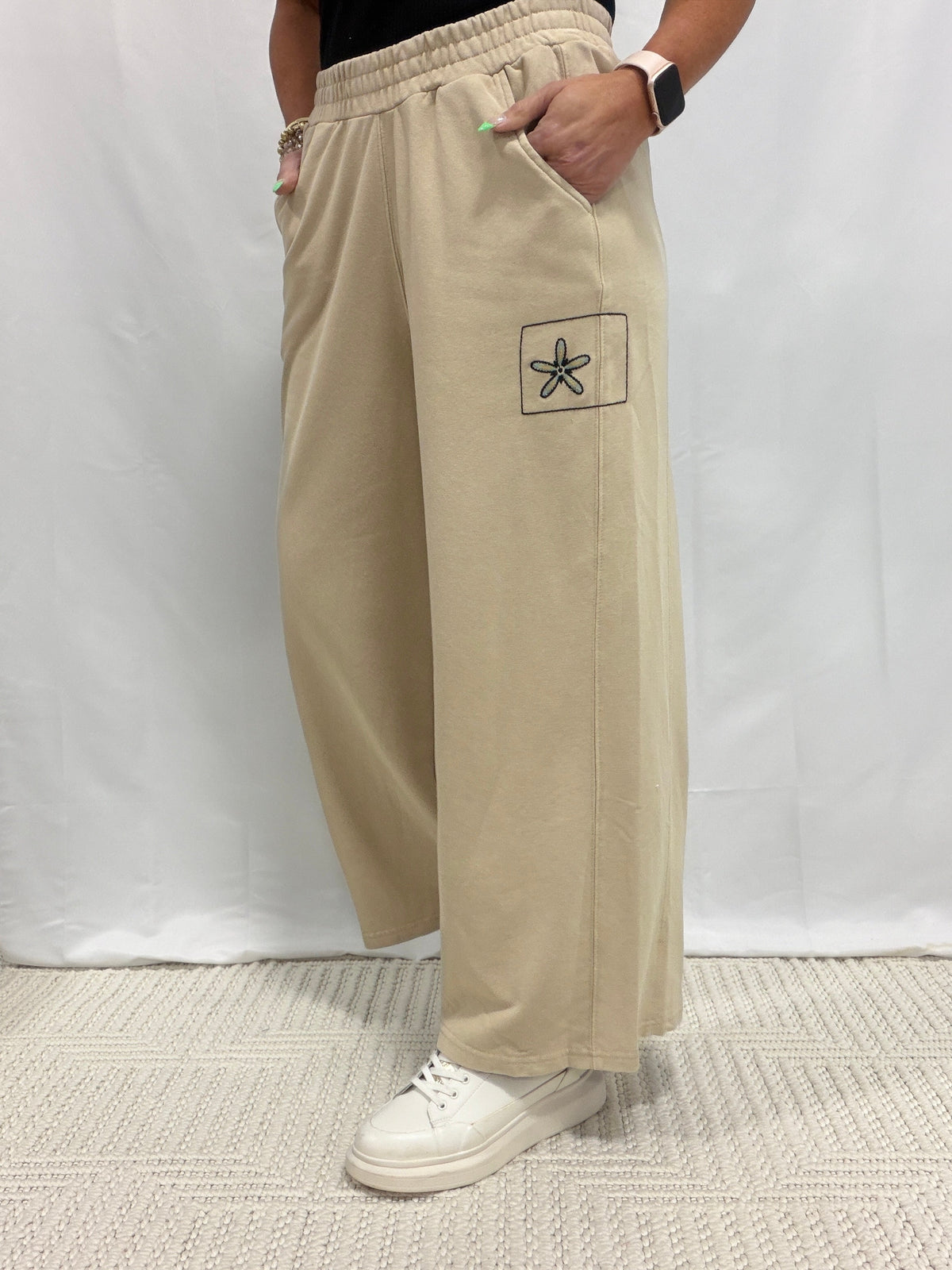 Best Friends Wide Leg Pants In 2 Colors