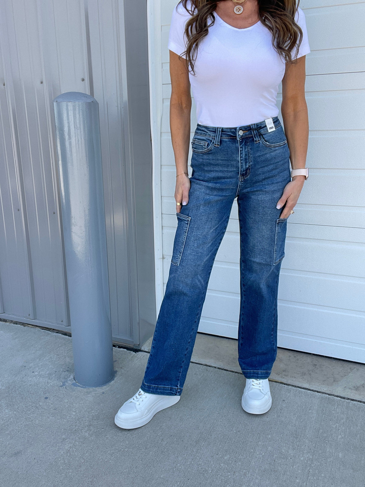 Judy Blue Ginny Wide Leg Cargo Jeans With Back Flap Pockets 725