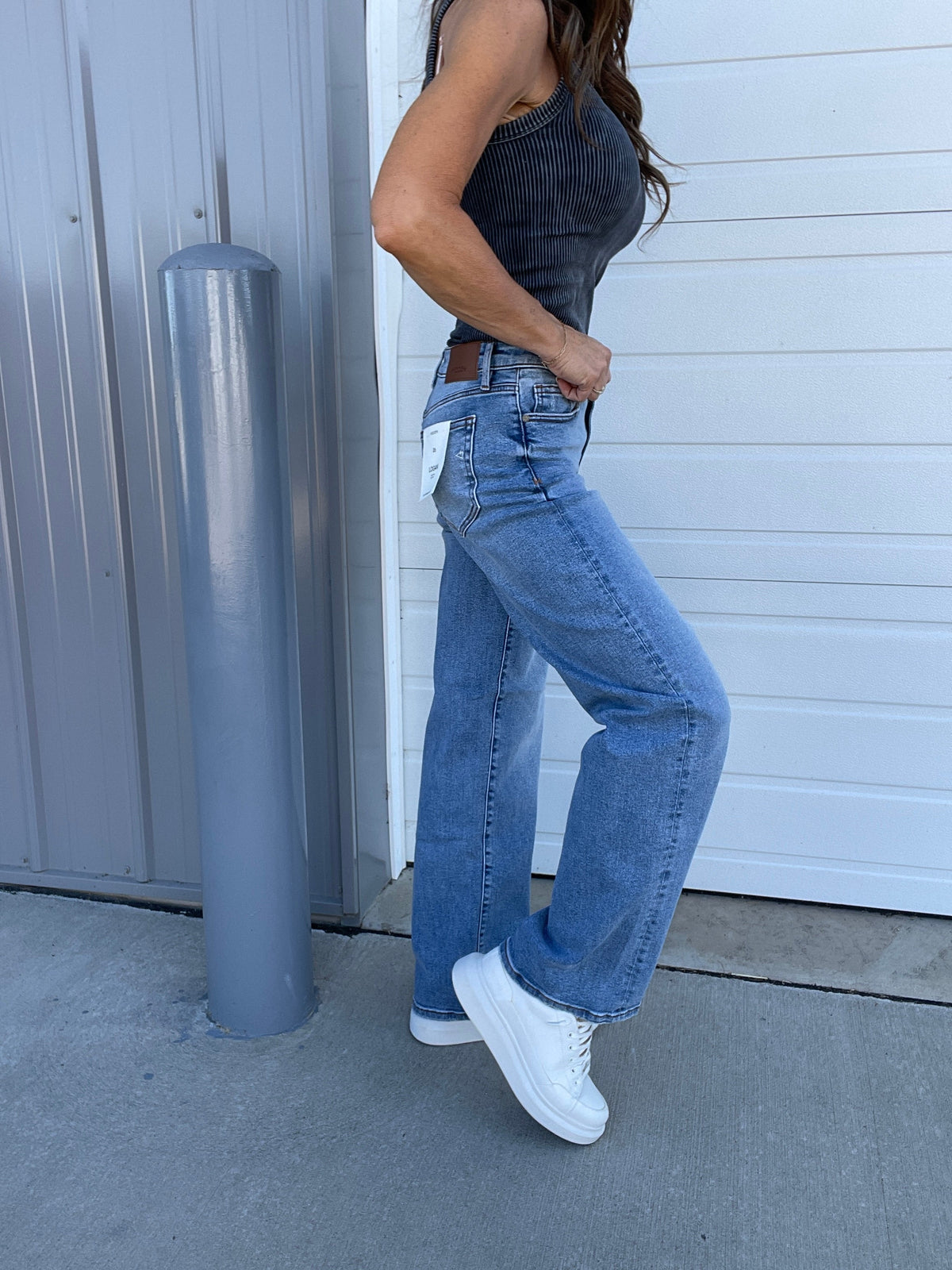 Hidden Joanna Vintage Clean Cut Hem Dad Jeans 63D In Medium