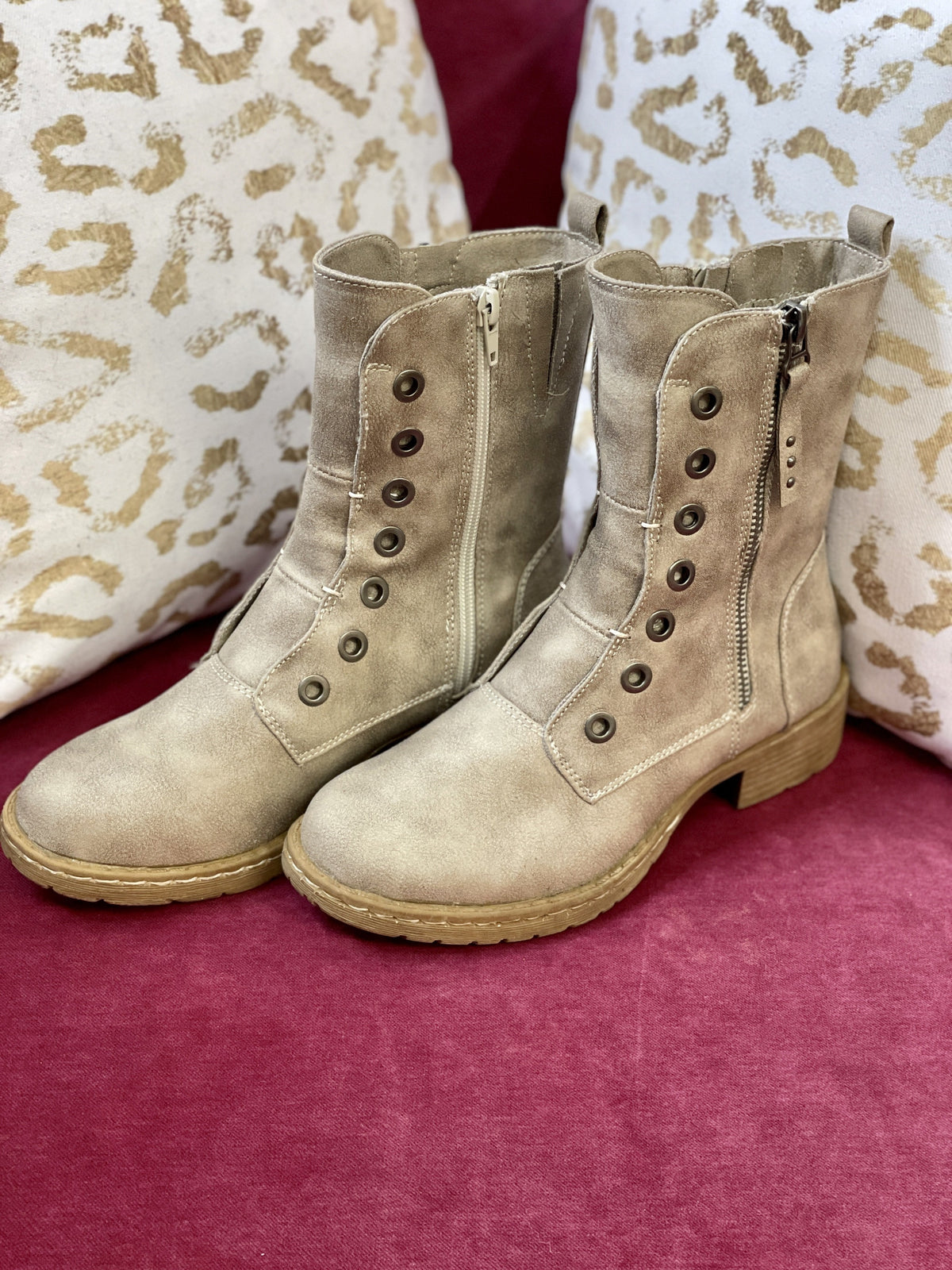 Very G Whitley Vintage Cream Boots *Final Sale*