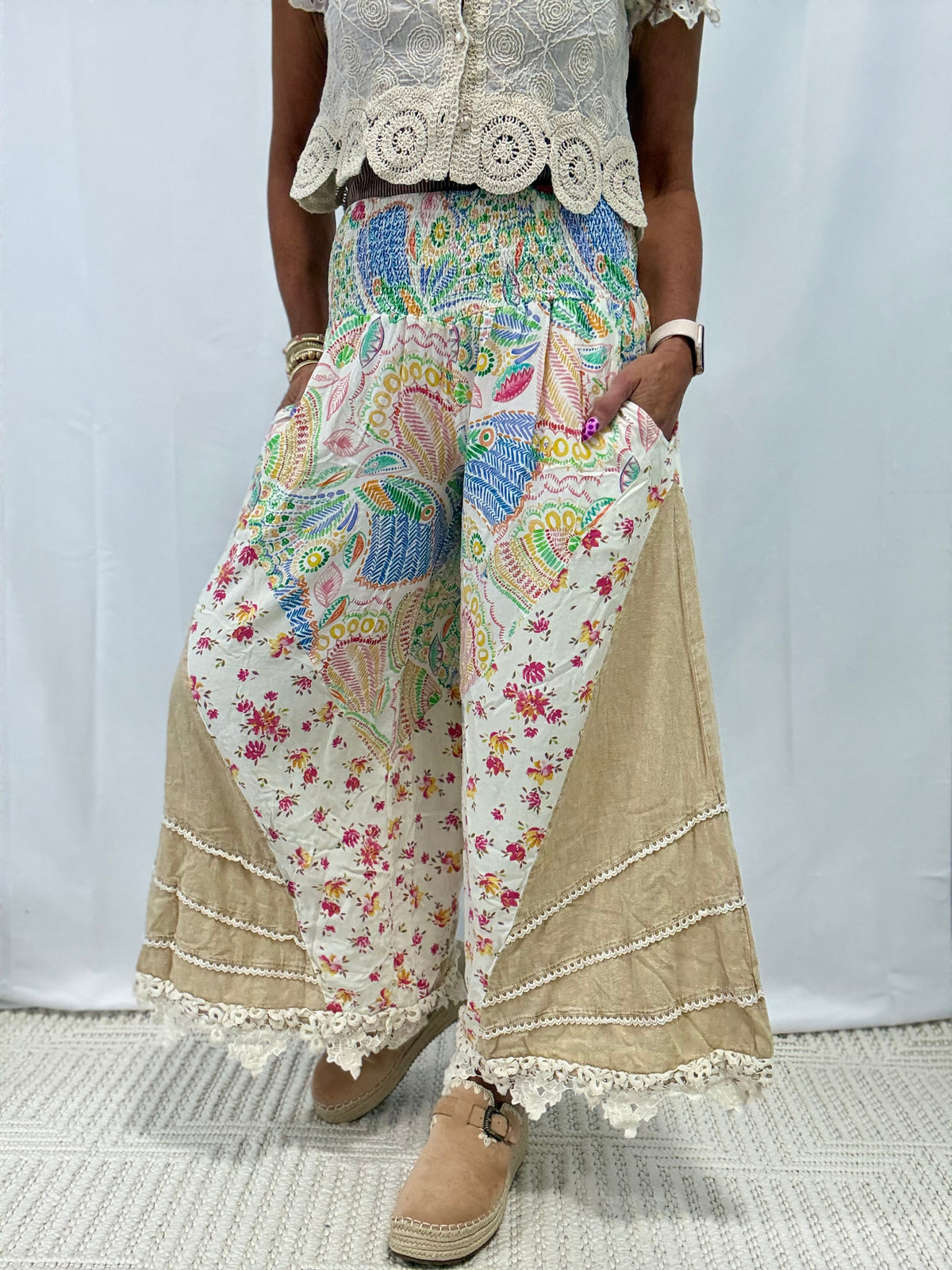 Oli & Hali Nature Festival Smocked Waist Pants