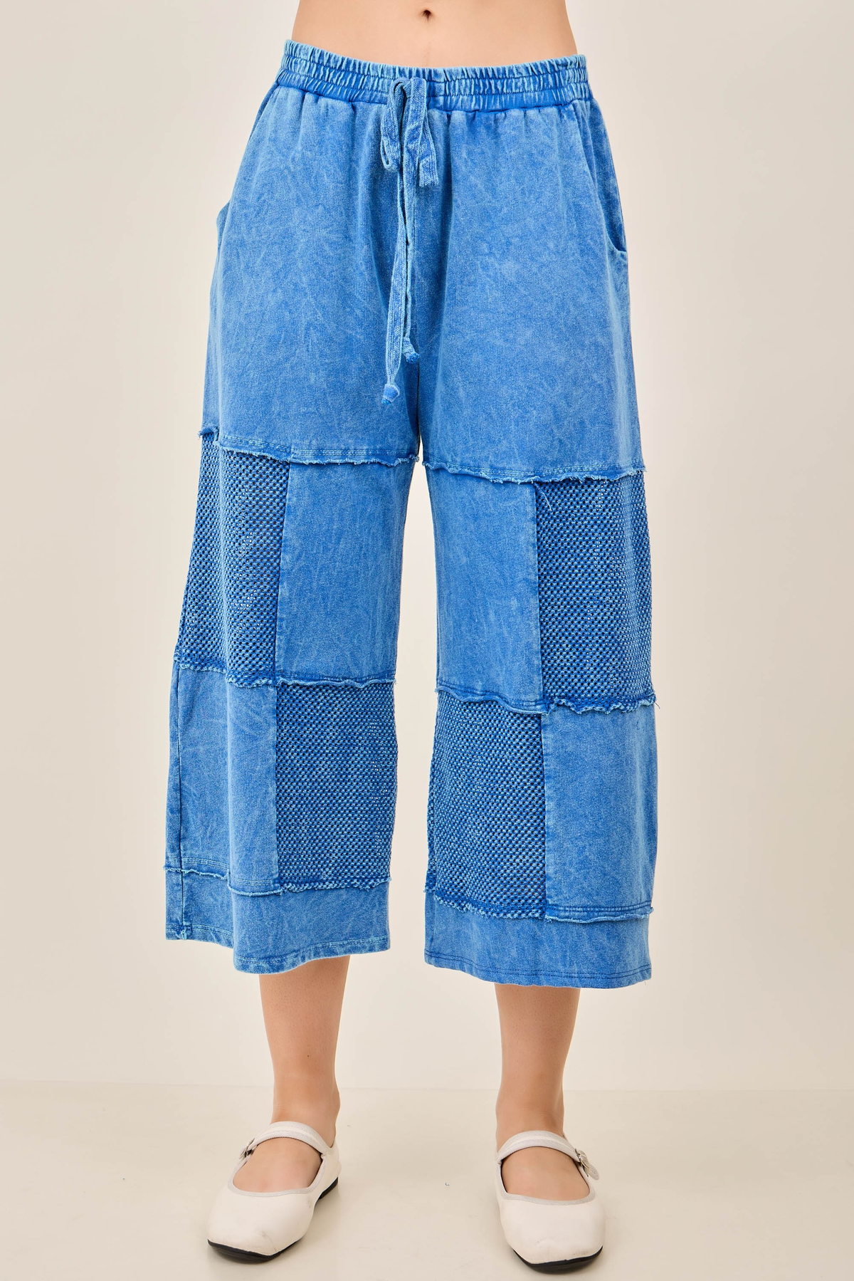 Moving To You Mesh Cropped Pants In 4 Colors