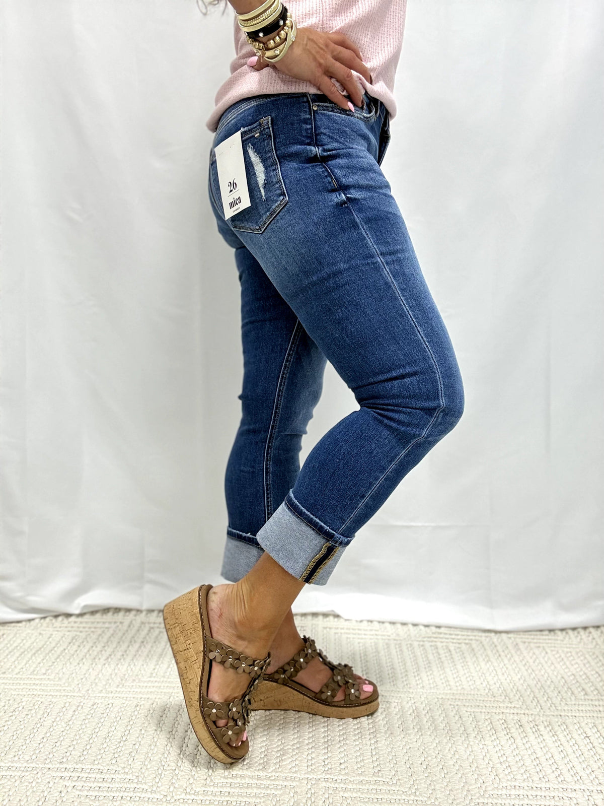 Mica Mid Rise Straight Leg With Cuff Jeans 061 In Zaley *Final Sale*