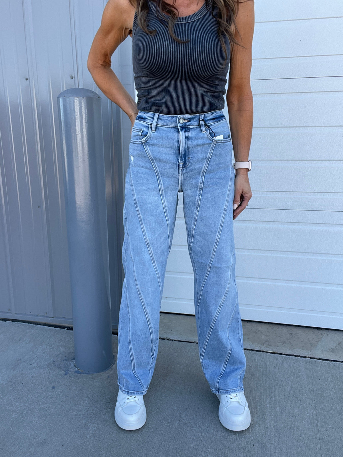 Hidden Veronica Multi Seam Dad Jeans 74D In Light