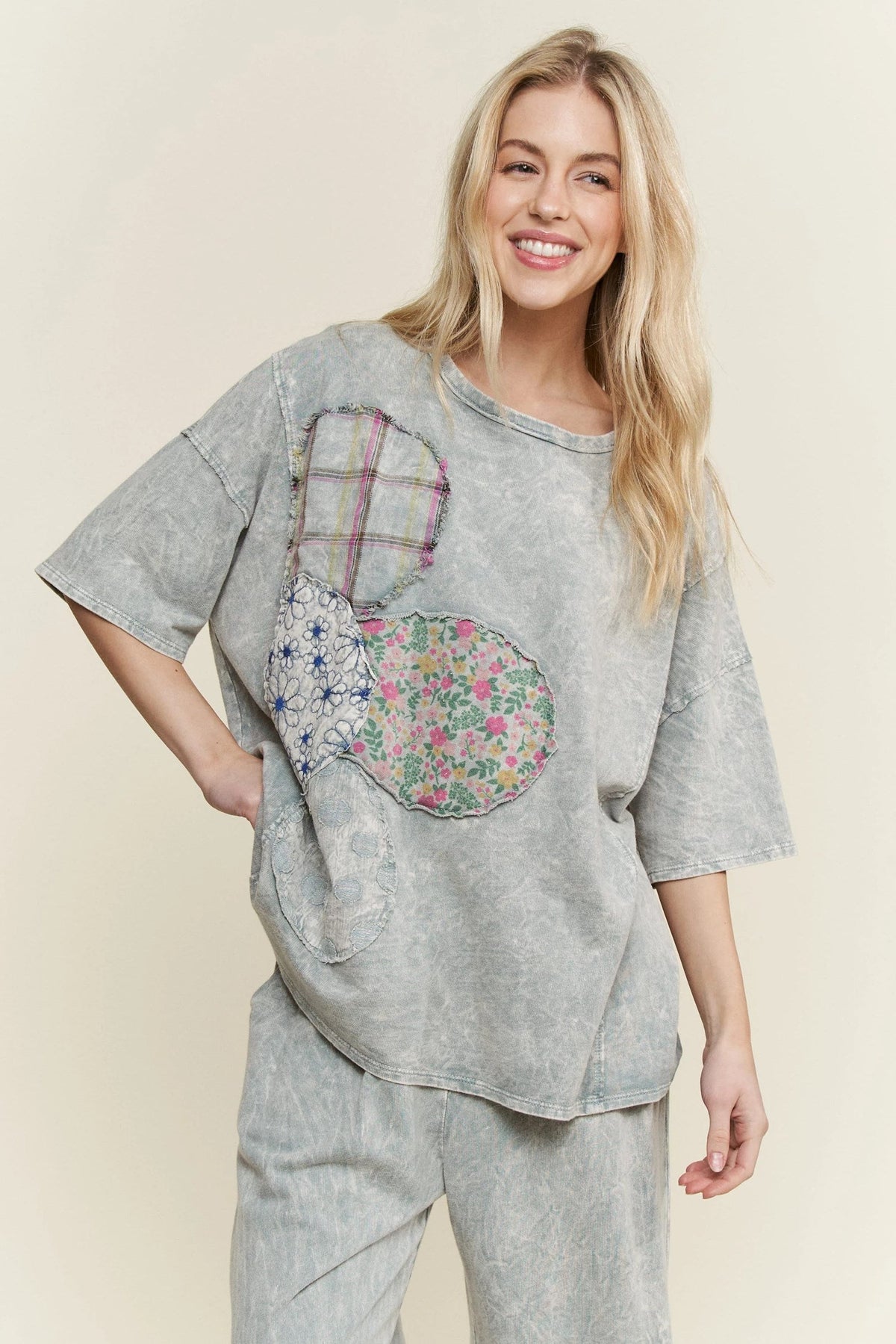 Tossing Petals Patched Flower Top In 2 Colors *Final Sale*