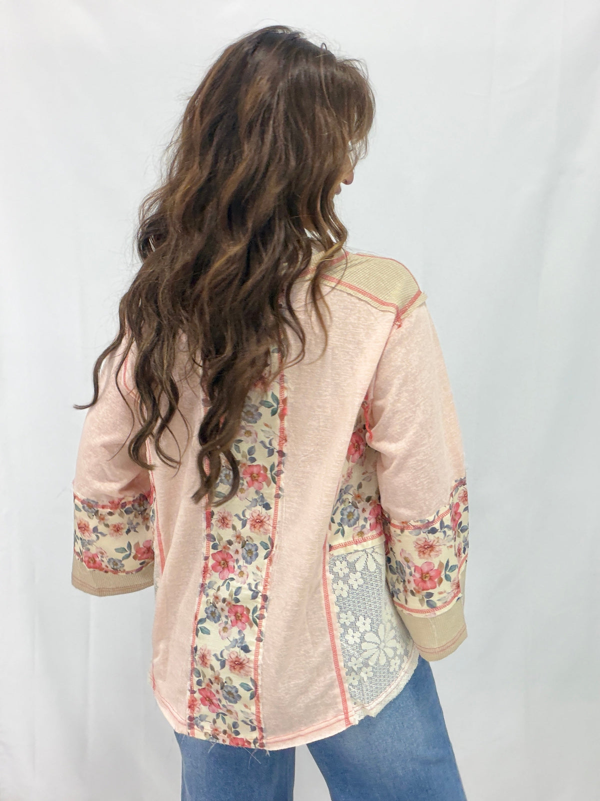 POL Bloomline Stitch V-Neck Top