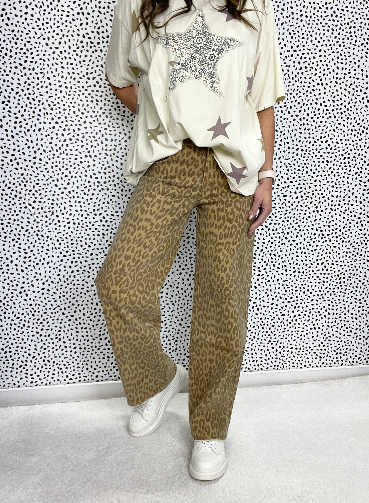 Bayeas Mid Rise Leopard Print Relax Straight Leg Jeans
