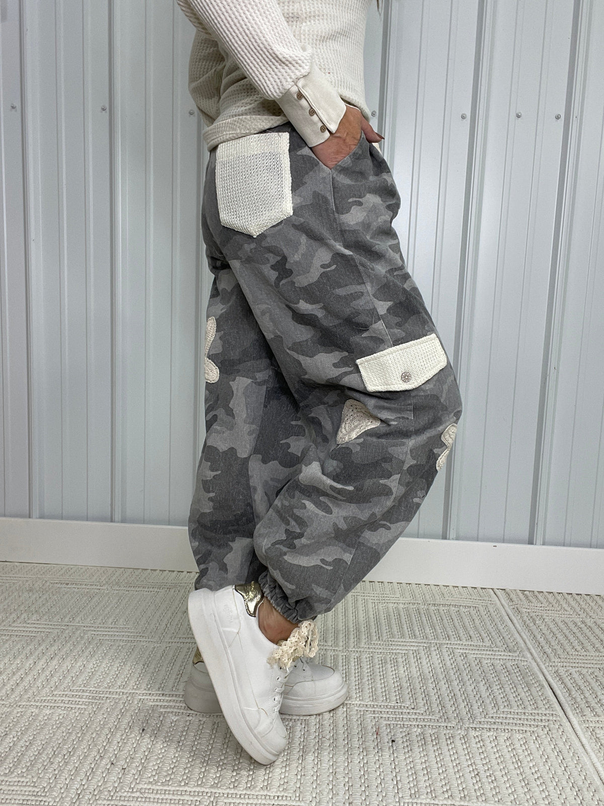 POL Bet On Happy Pattern Pants In 3 Colors
