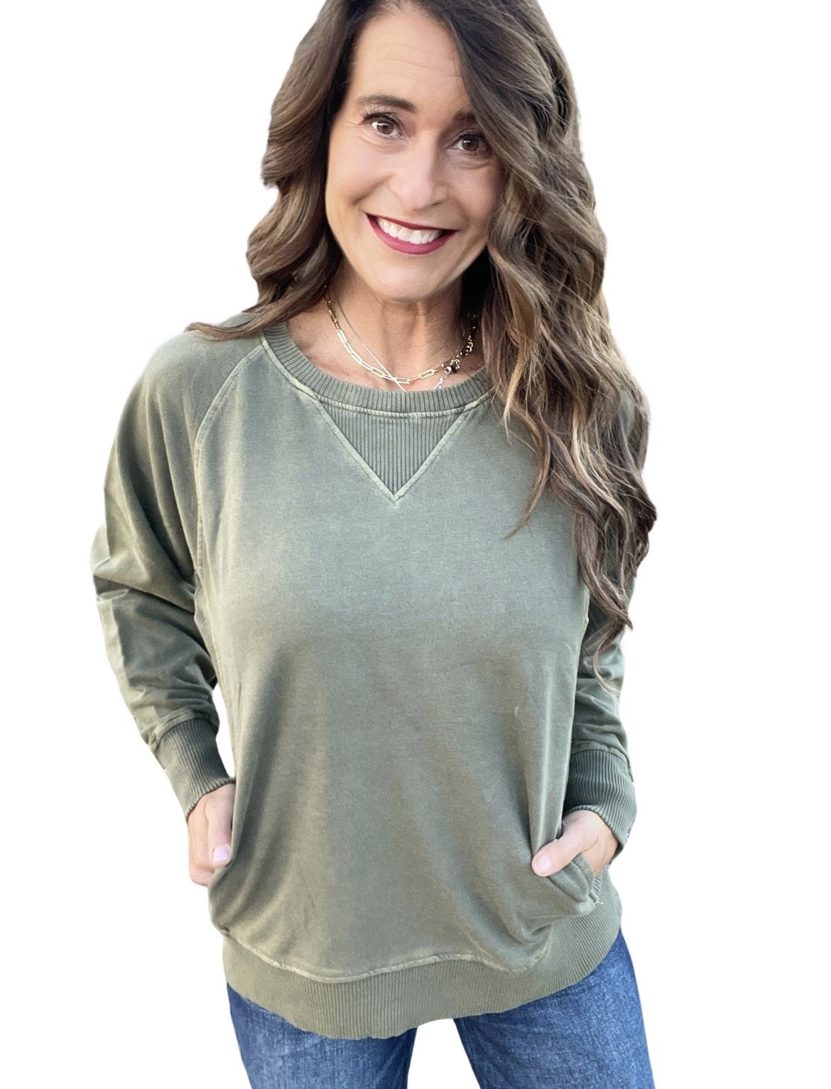 Cloud Wash Weekender Pullover With Pockets In Olive *Final Sale*
