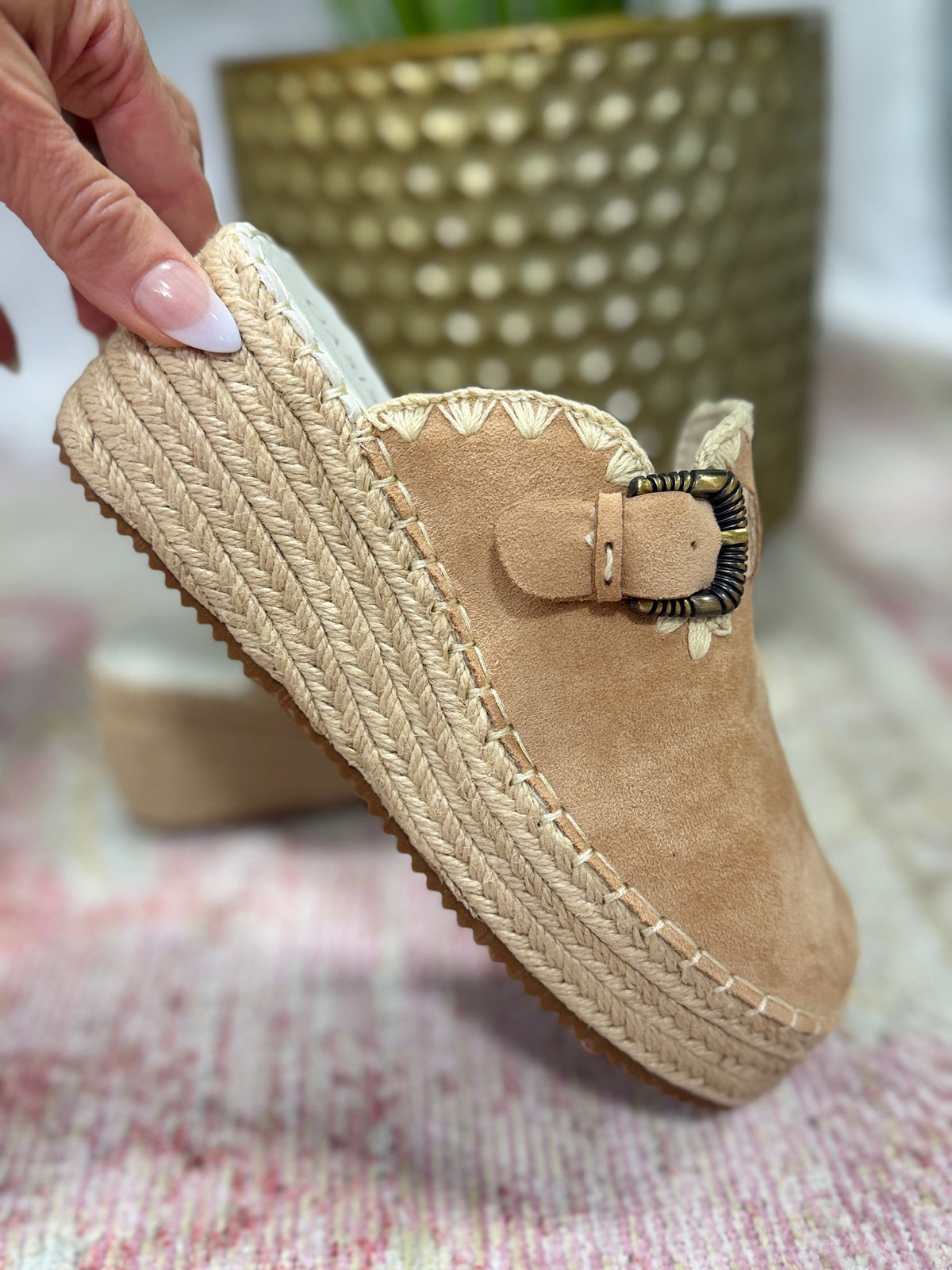 Edith Solstice Mule