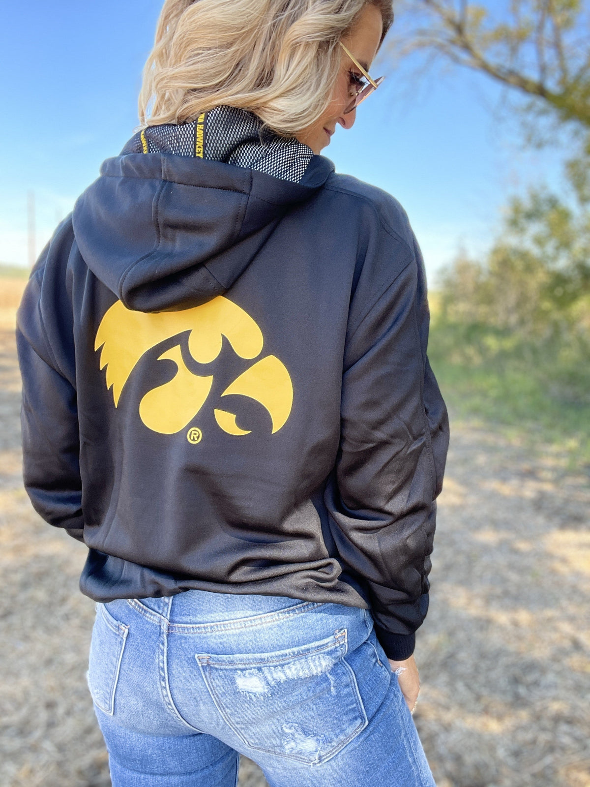 IOWA Sanders Half Zip Hoodie