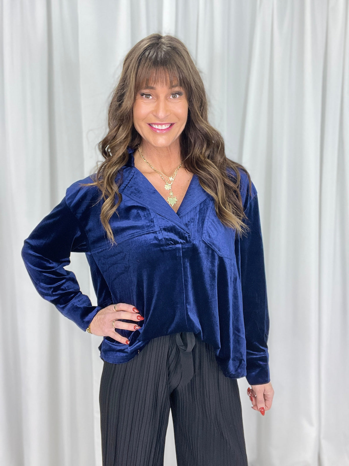Carry Me Home Top In Navy *Final Sale*