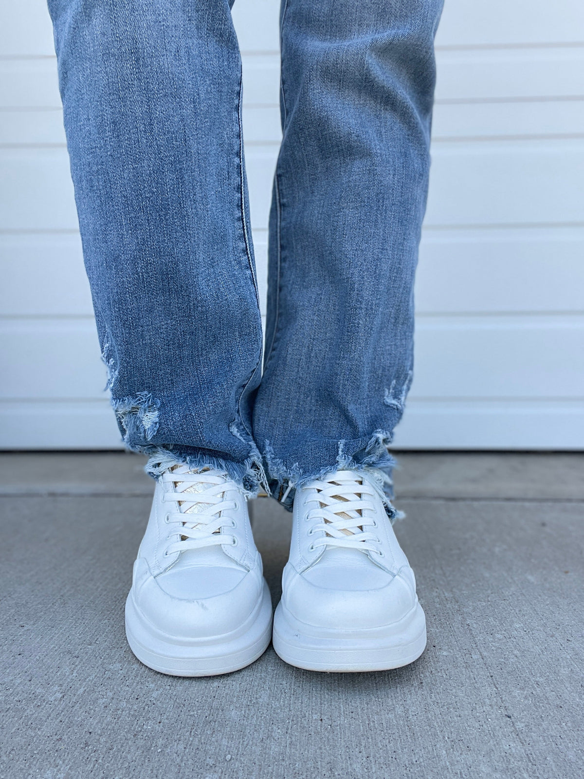 Judy Blue Peggy High Rise Straight Jeans With Distress 470