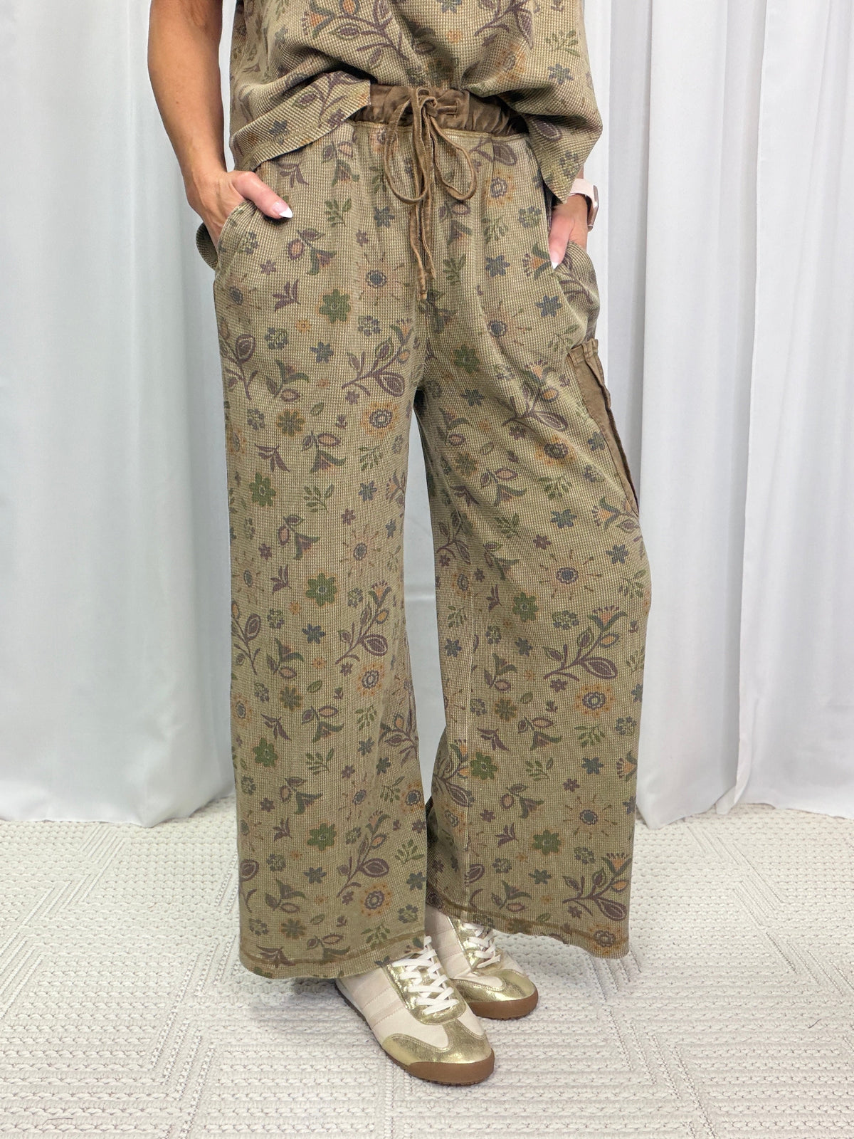 Another Great Day Waffle Printed Pants In Olive