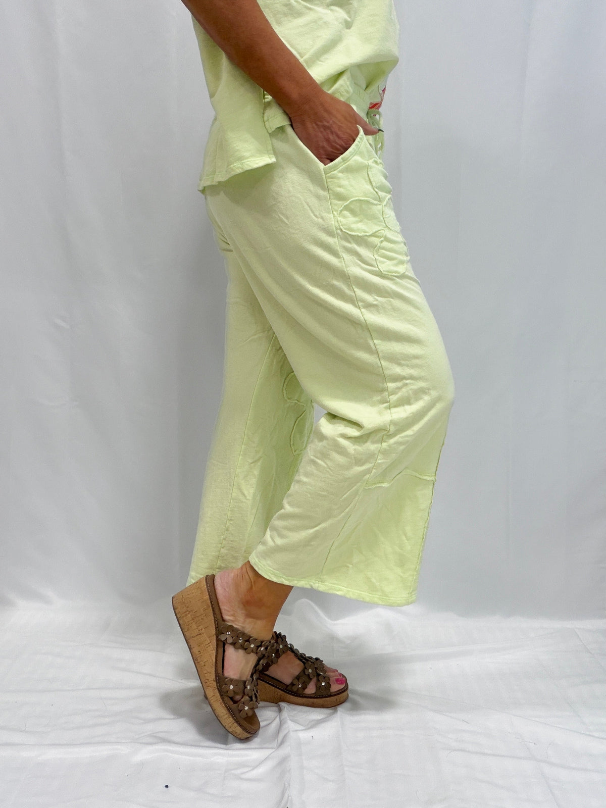 Solid Double Flower Patched Washed Pants In 2 Colors