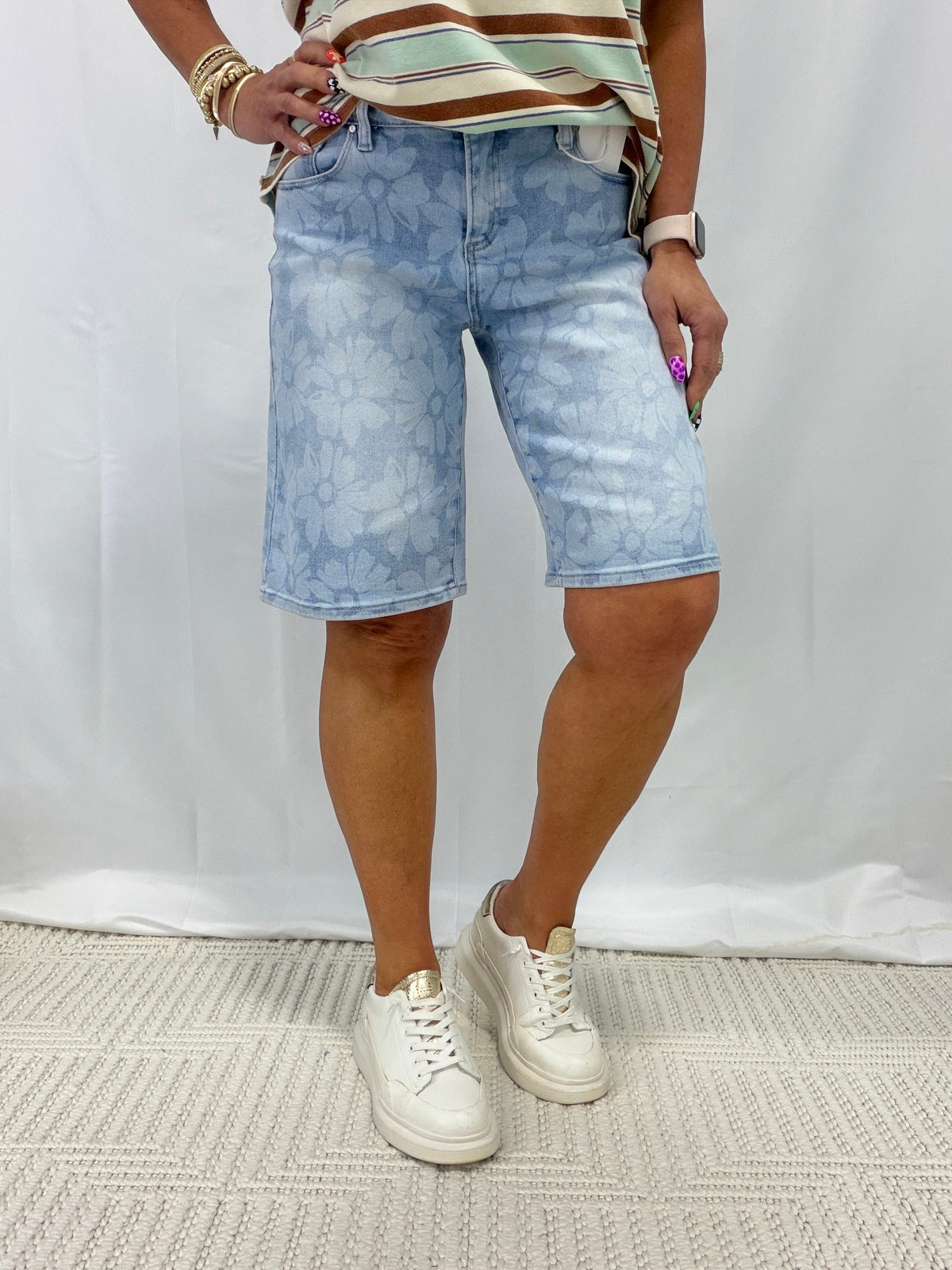 Daydream Believer Floral Slouch Bermuda Shorts In Light