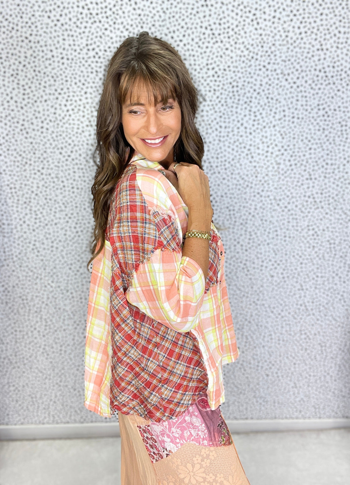 POL Plaid About You Button Down Top In Coral