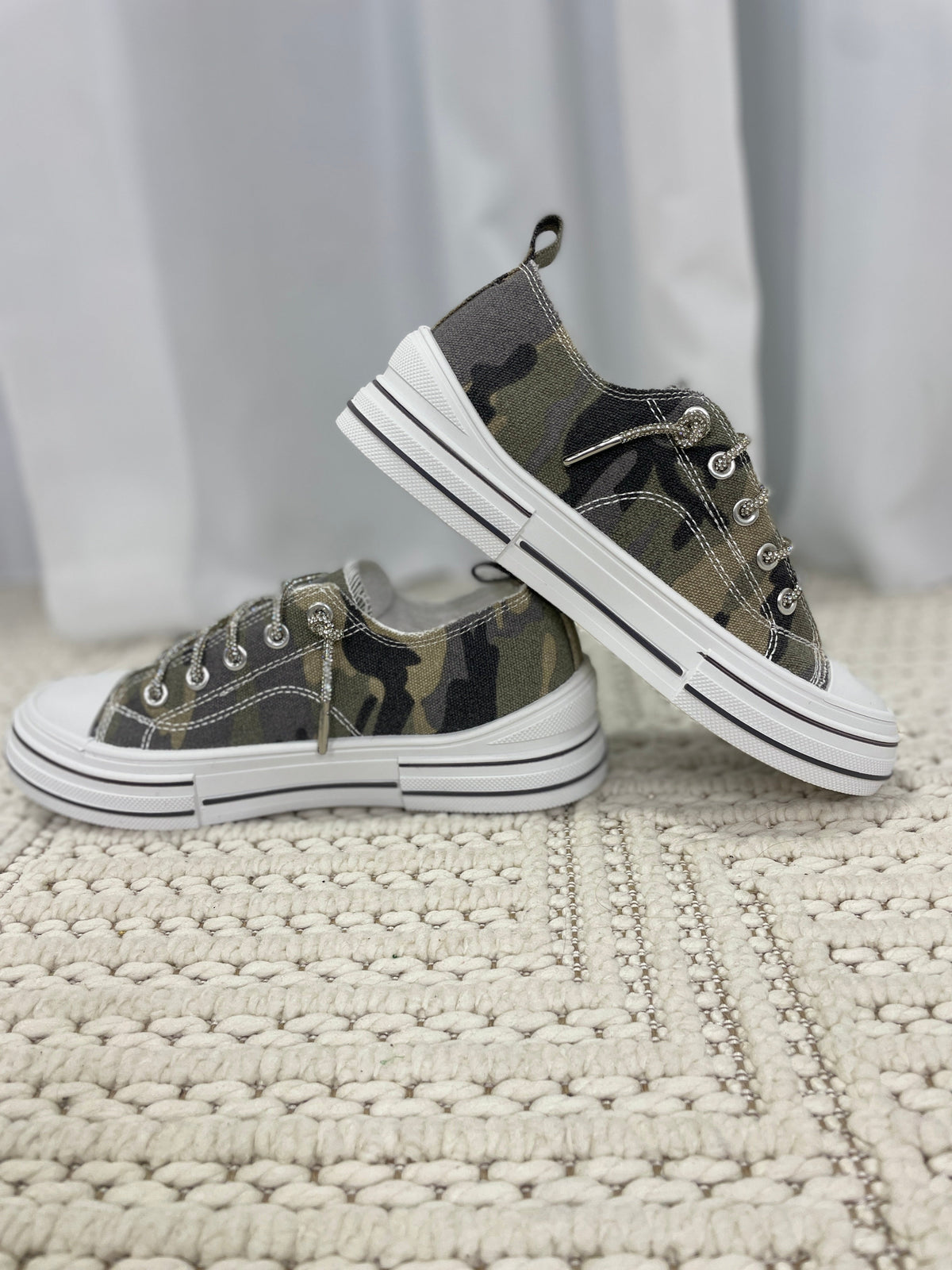 Very G Aman Mocha Shadow Camo Sneakers