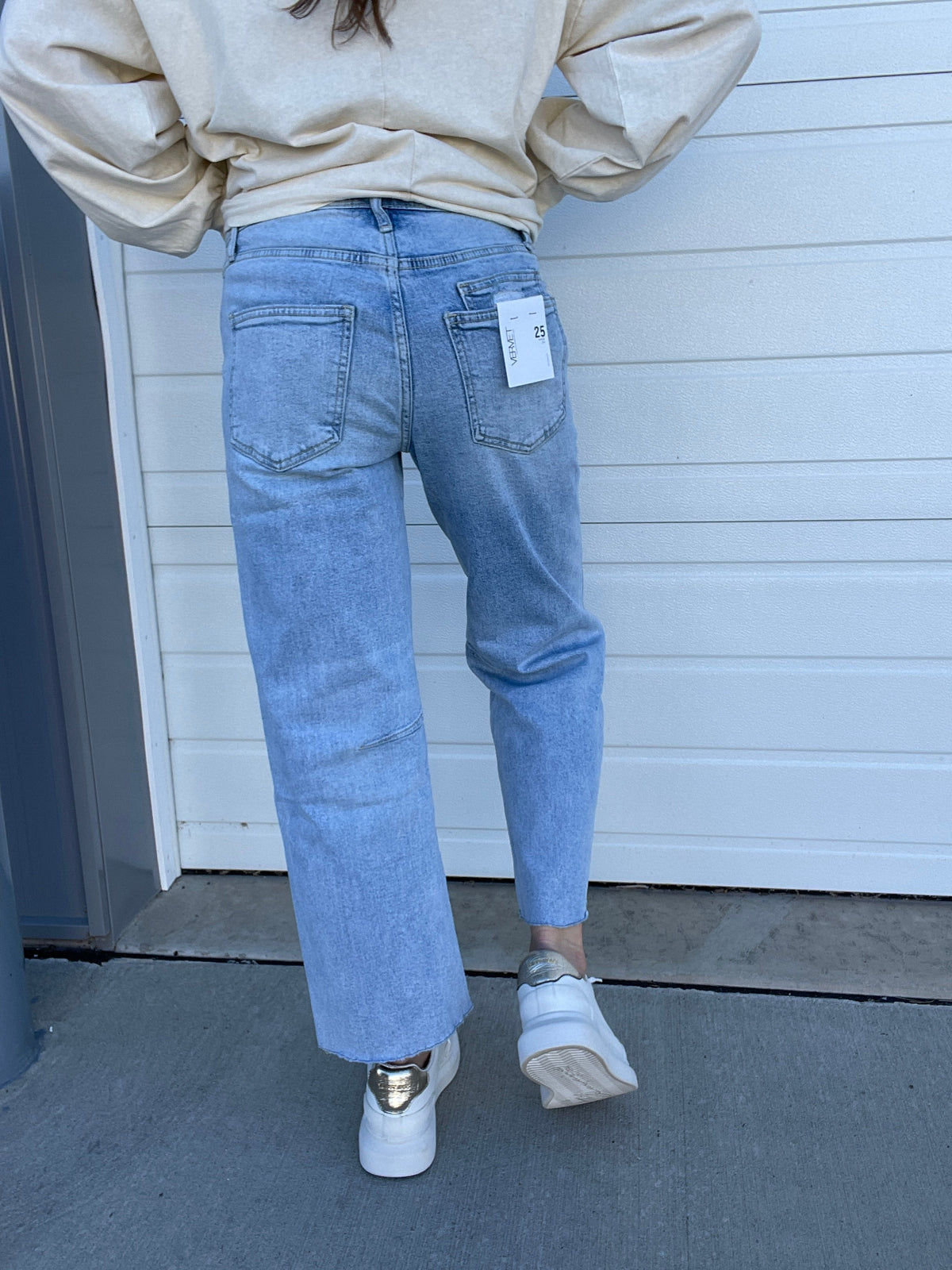 Vervet Kami Super High Rise Barrel Jeans 575 In Heroine