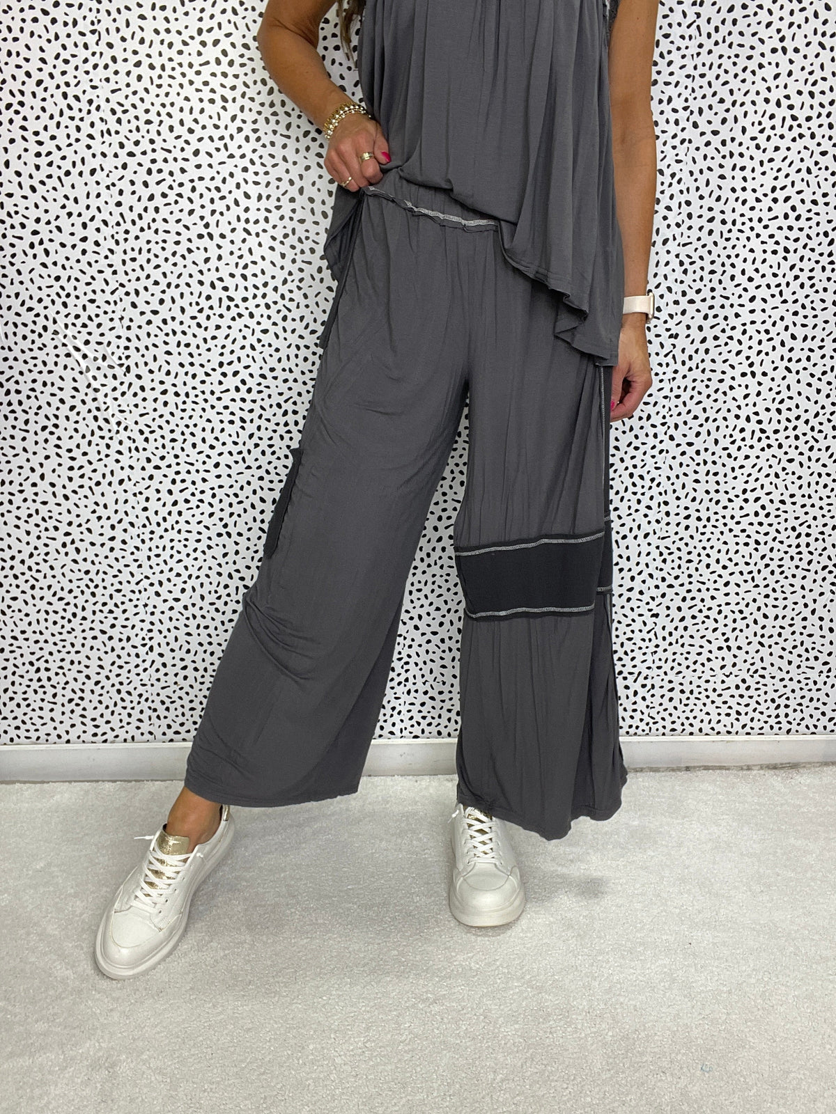 POL Meant For This Relaxed Fit Stitch Detail Pants In 2 Colors *Final Sale*