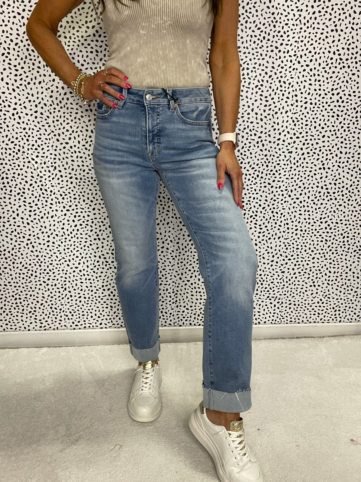 Mica Ava High Rise Straight Leg Cuffed Hem Jeans 286 In Queen Blue