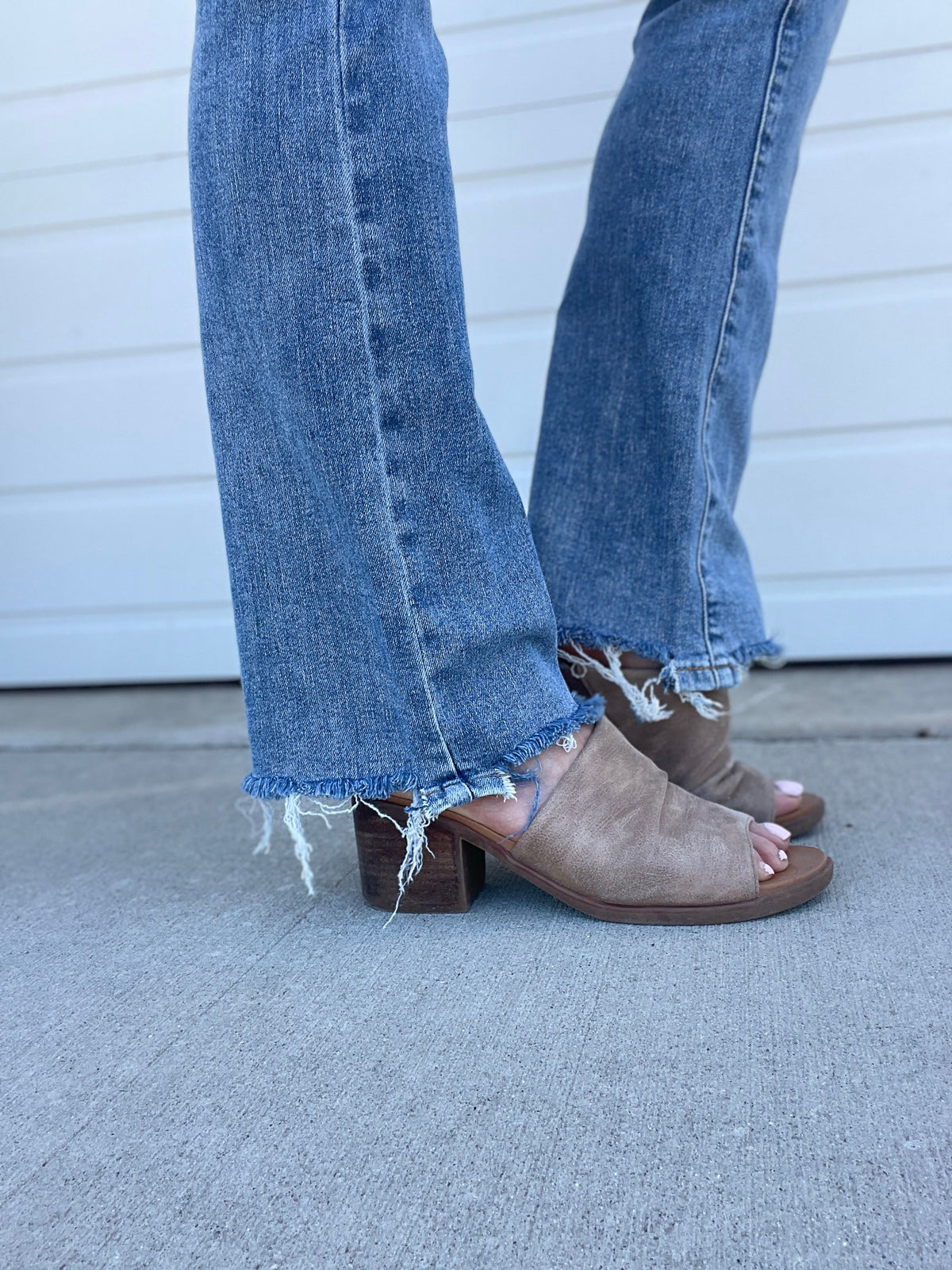 Judy Blue Vinchi High Waist Double Button Barely Bootcut Jeans 140 *Final Sale*