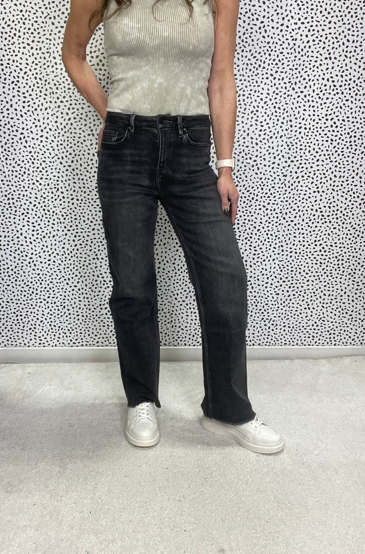 Mica Jerica Super High Rise Wide Leg Stretch Jeans 007 In Washed Black