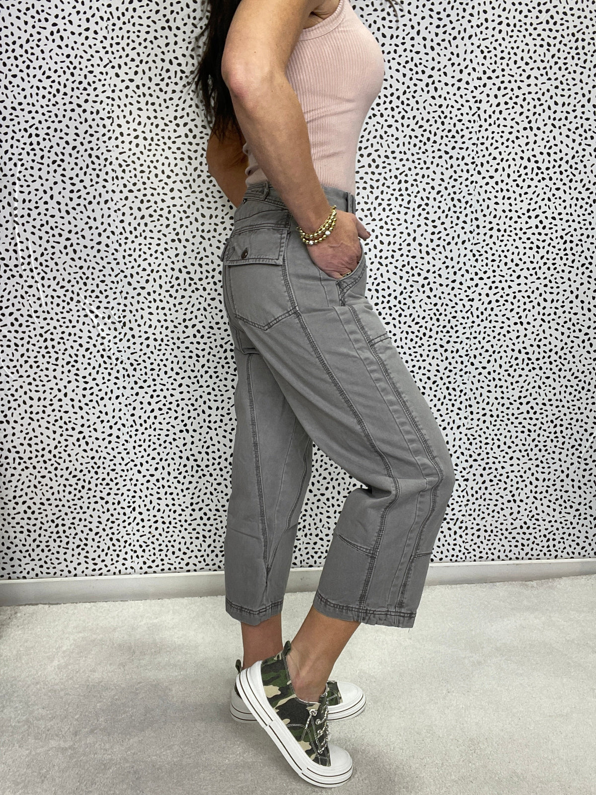 Oli & Hali Everything Left Cropped Trouser Pants In Grey *Final Sale*