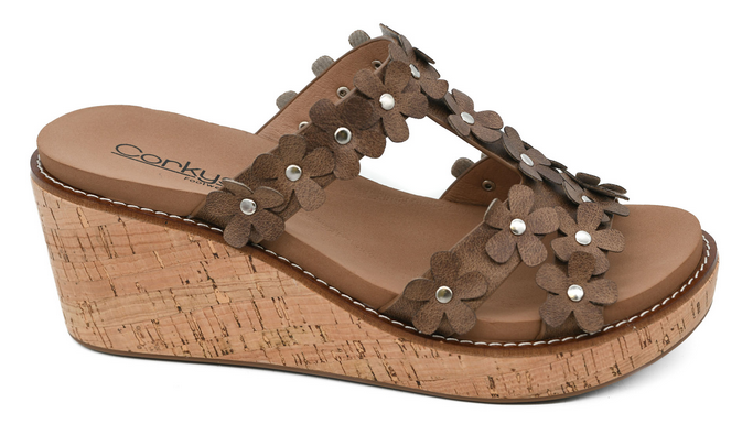 Corkys Mic Drop Sandals In Tan *Final Sale*