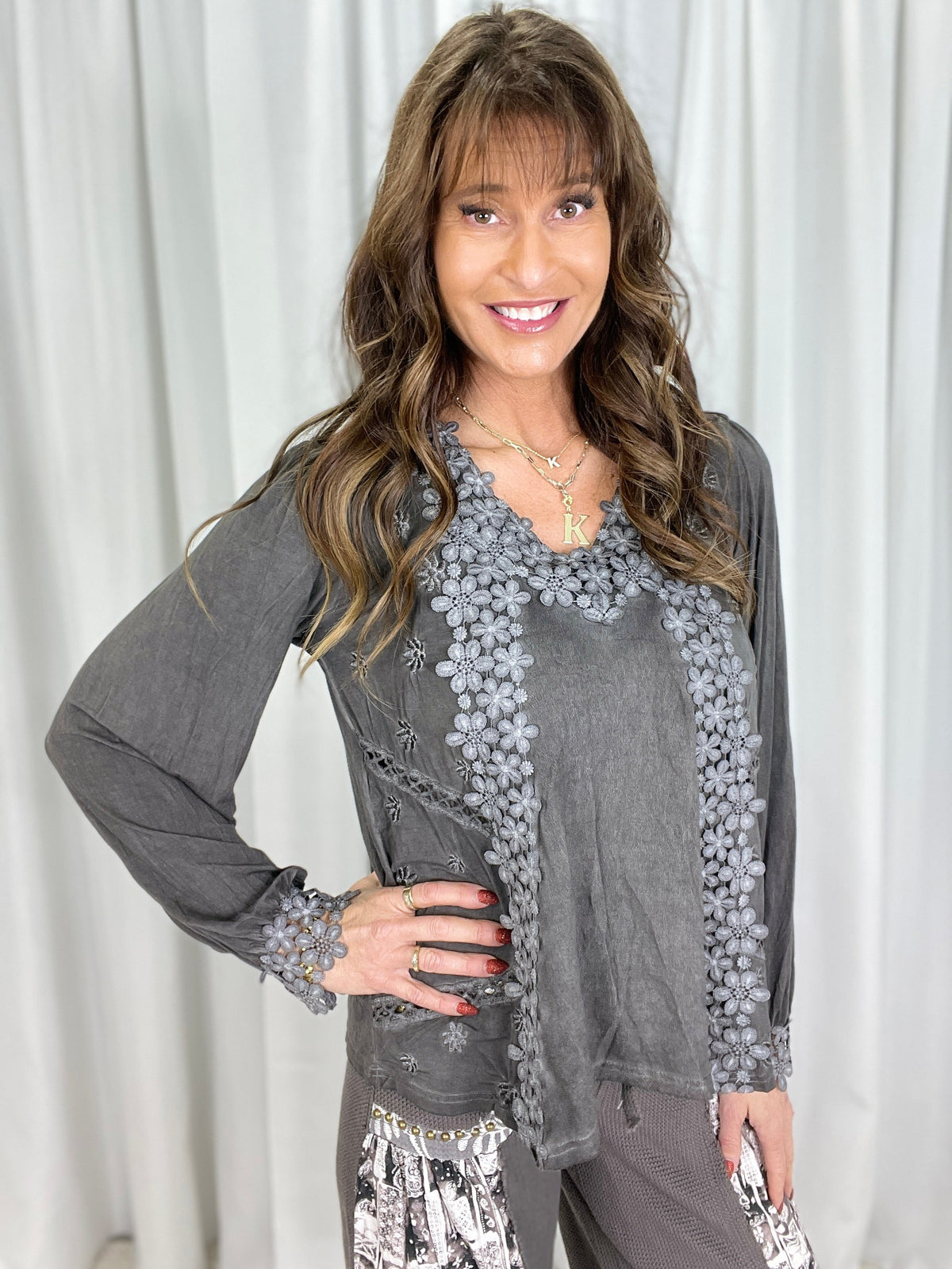 POL Cheerful Greeting V-Neck Long Sleeve Top In 2 Colors *Final Sale*