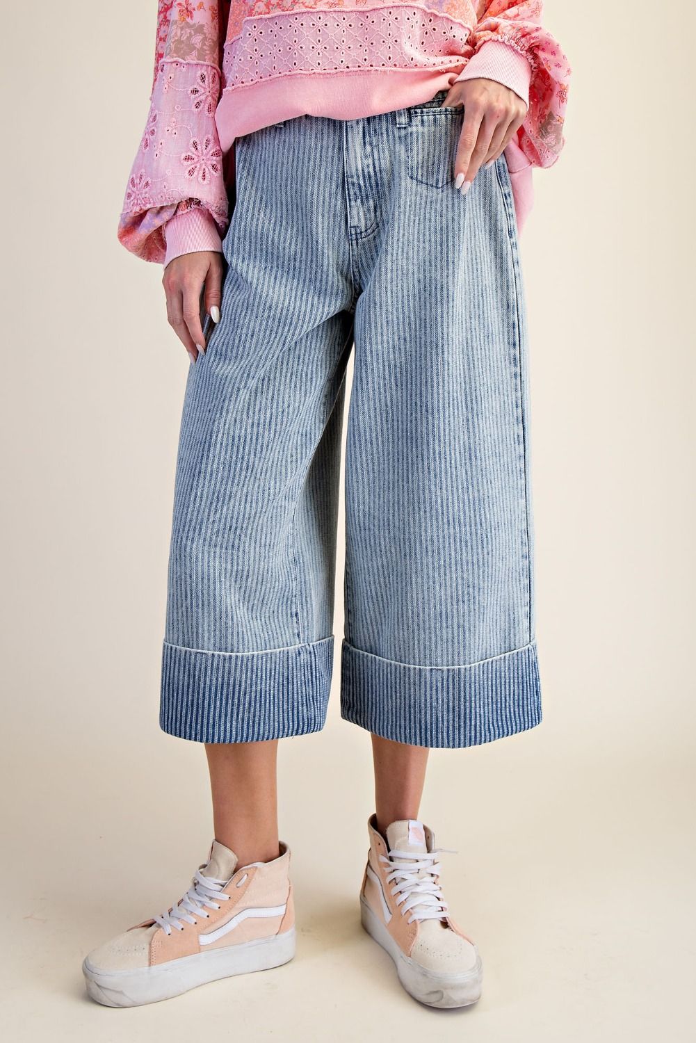 Striped Wide Leg Capri Pants In Washed Denim