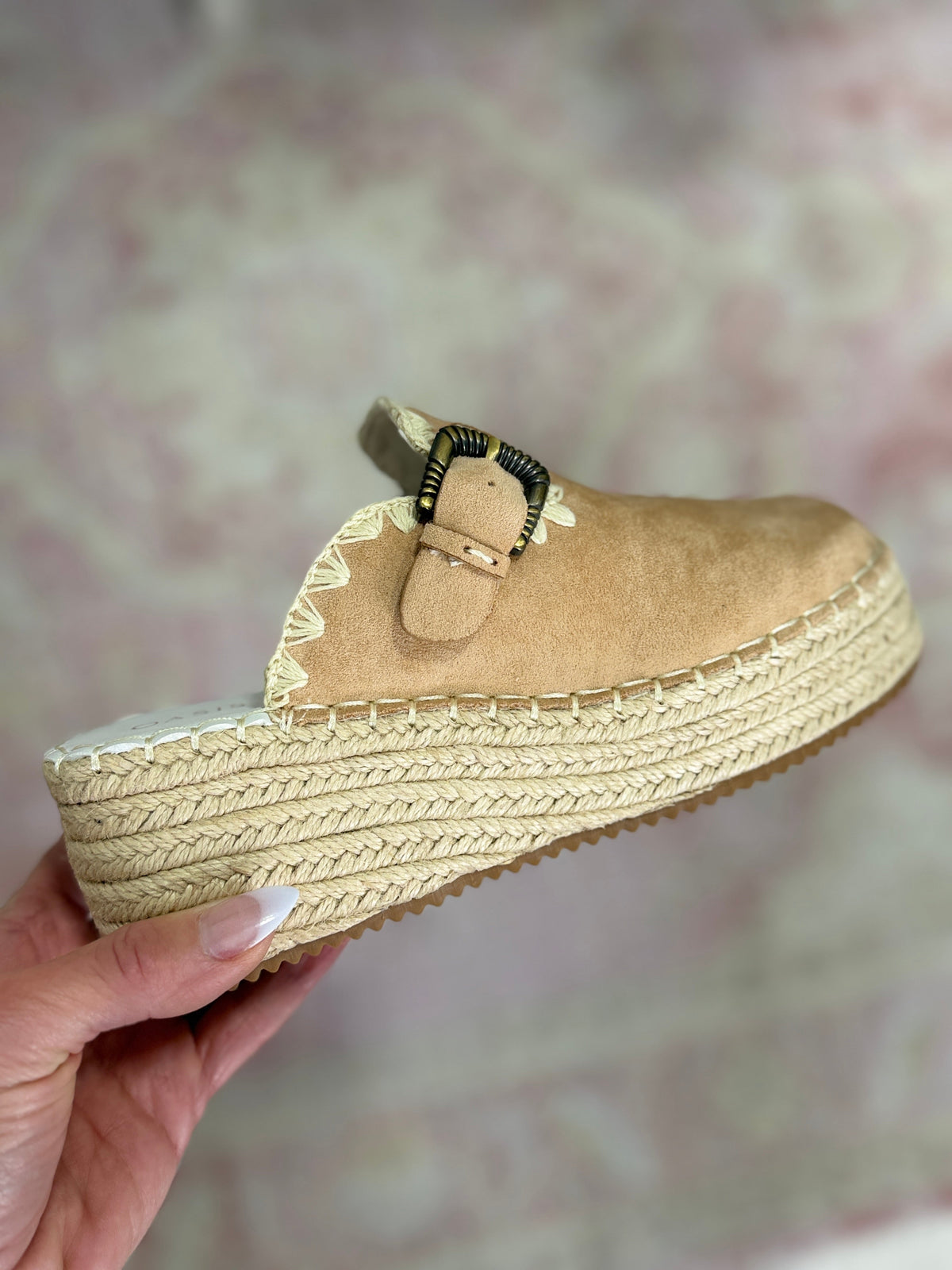 Edith Solstice Mule