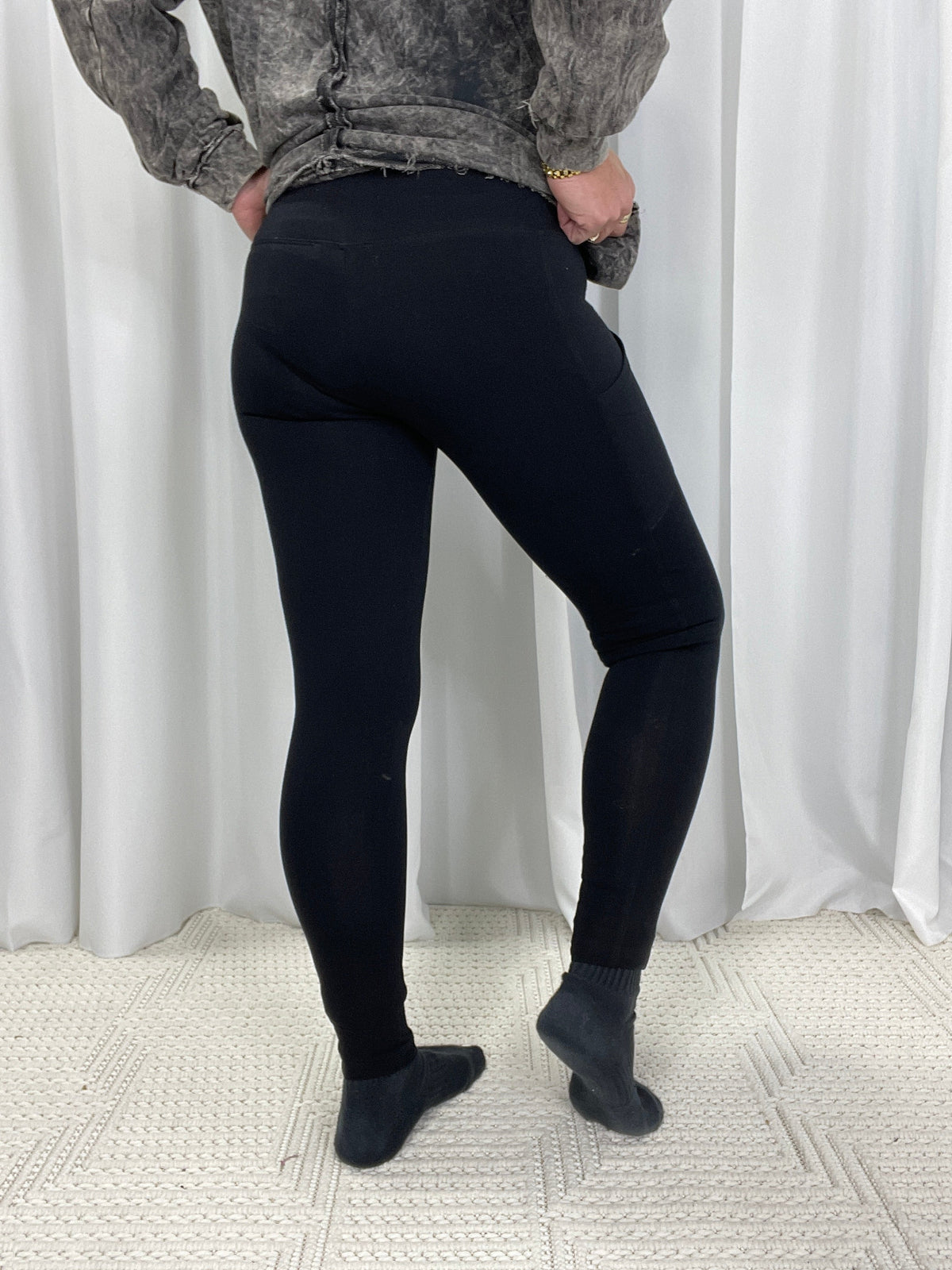 Love Of My Life Side Pocket Leggings in Black *Final Sale*
