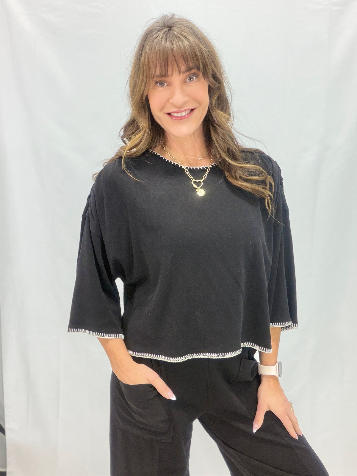Contrast Stitch Knit Top In Black