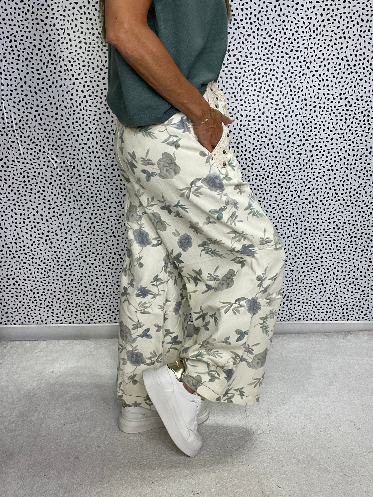 Pol Wildflower Dusk Wide-Leg Pants