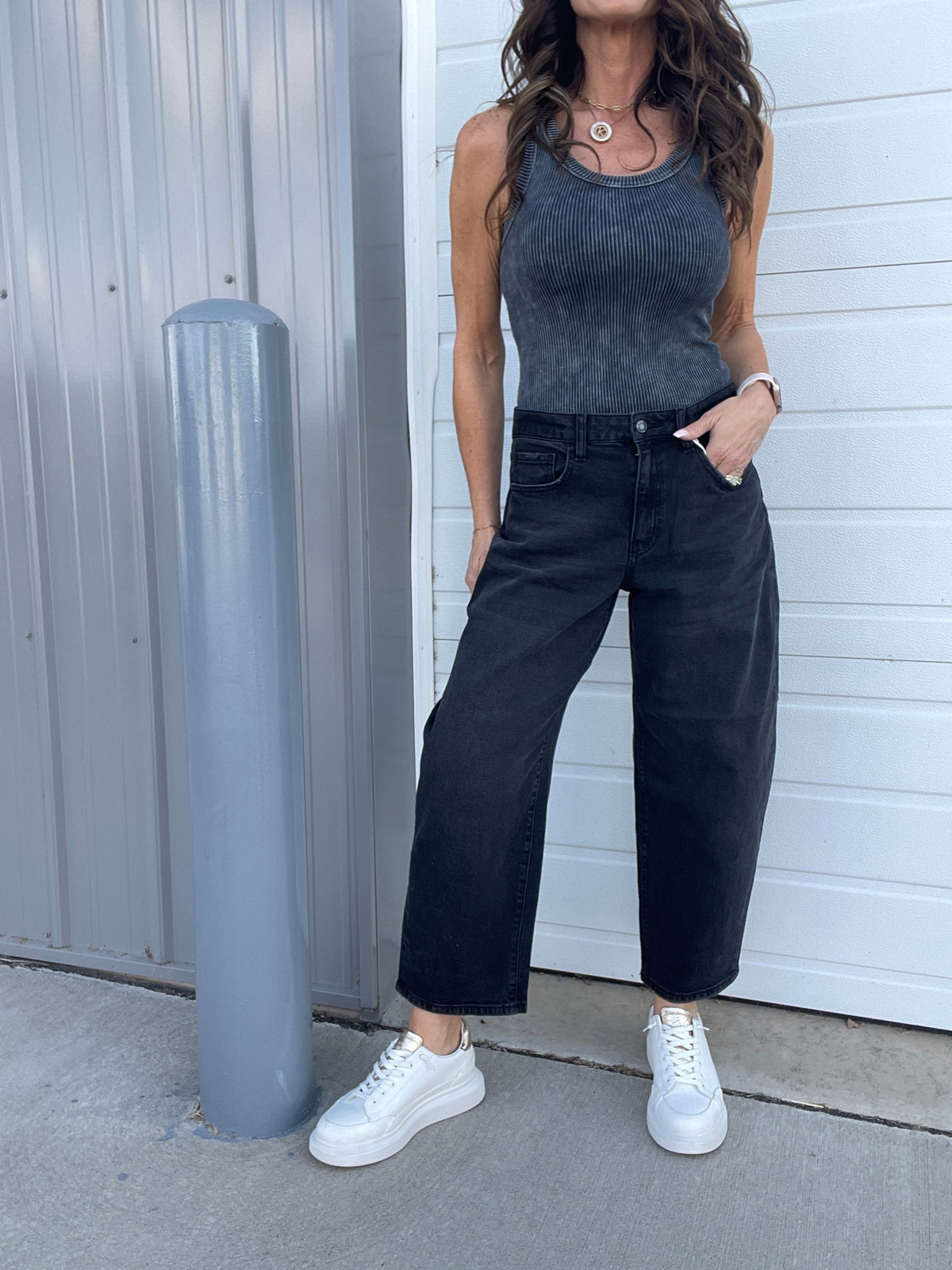 Samantha Barrel Leg Jeans 9BR In Black