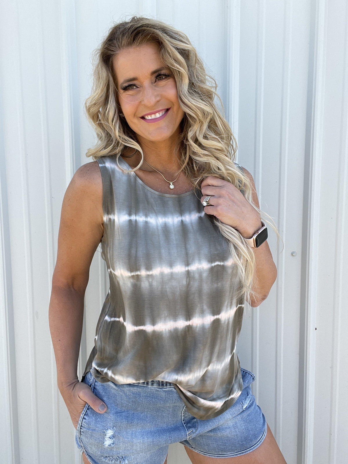 Delightful Dip Dye Sleeveless Top *Final Sale*