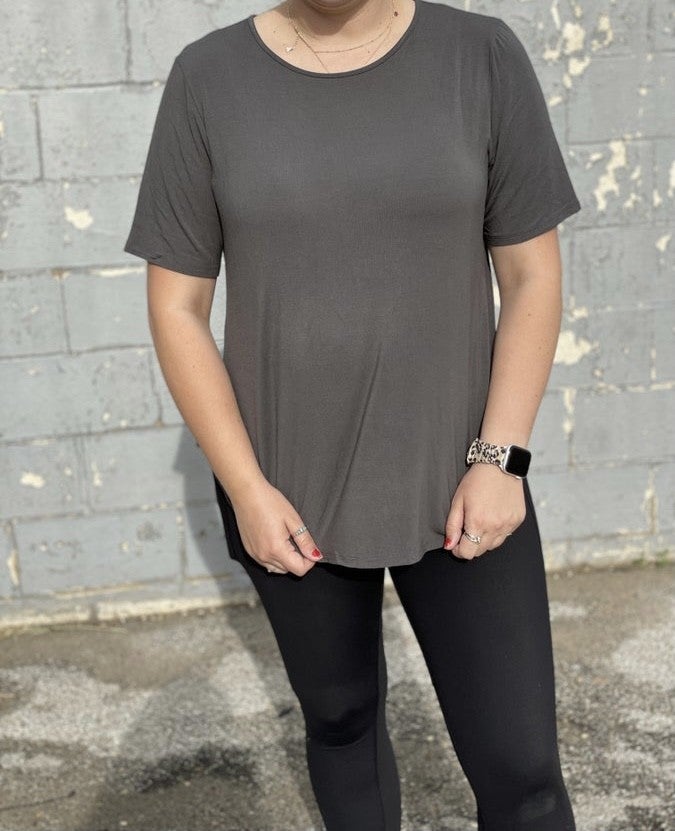Curvy Deluxe Crew Tee *Final Sale*