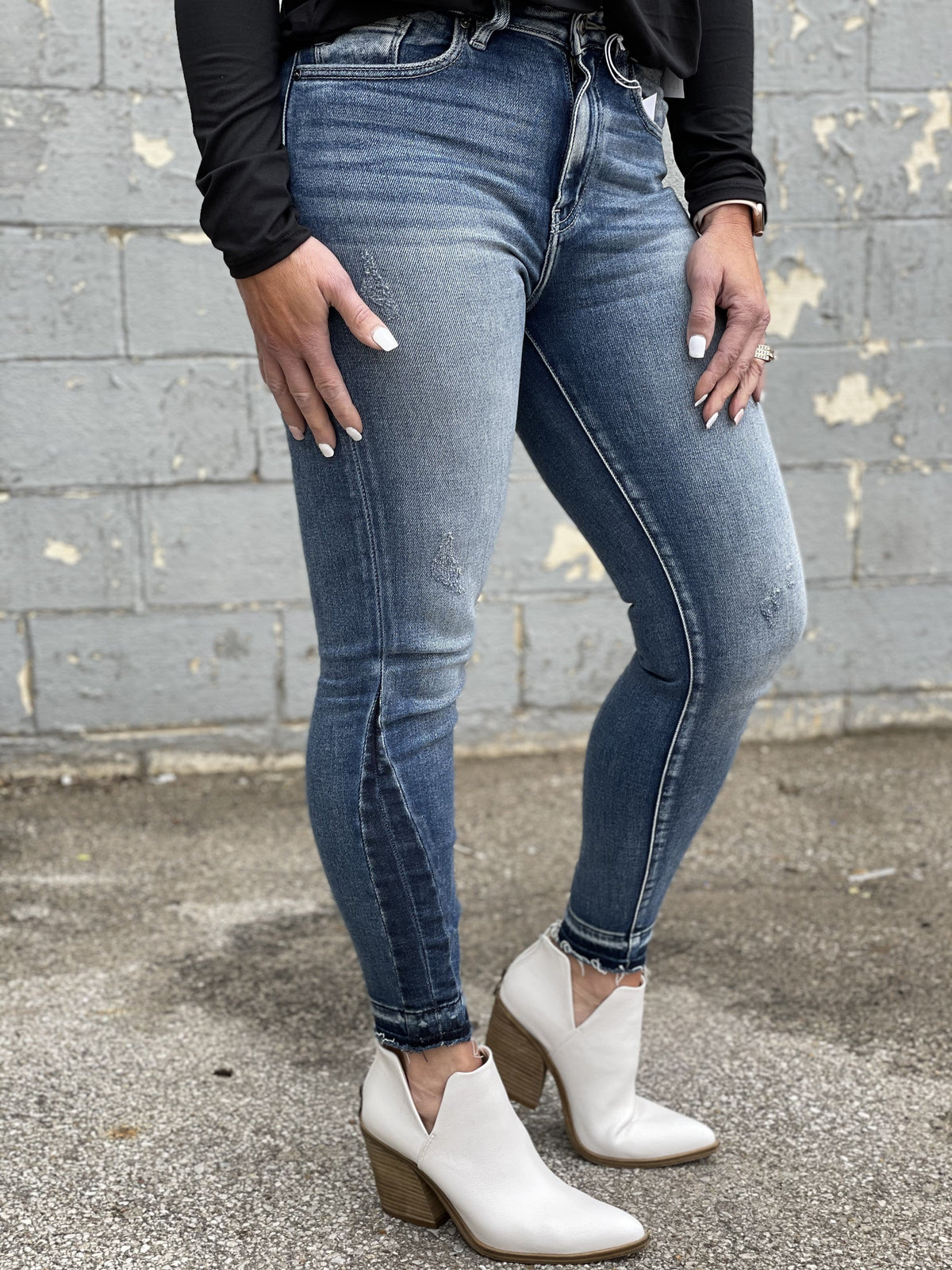 KanCan Lili Dark Wash Skinny Jeans 64D *Final Sale*