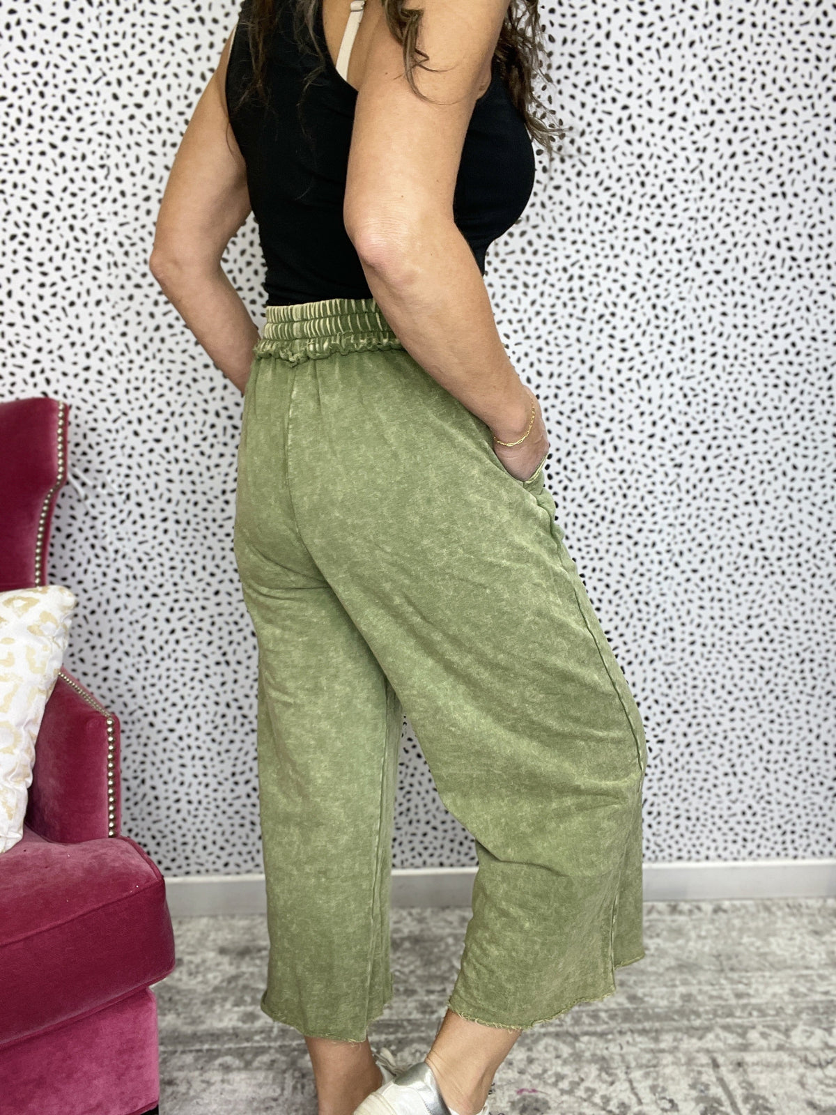 Iced Details Taking It Easy Lounge Pants Olive *Final Sale*