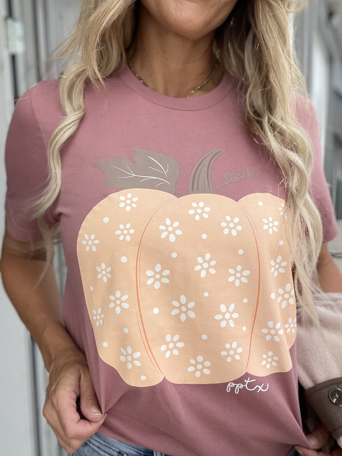 Mauve Pumpkin Fall Feels Tee *Final Sale*