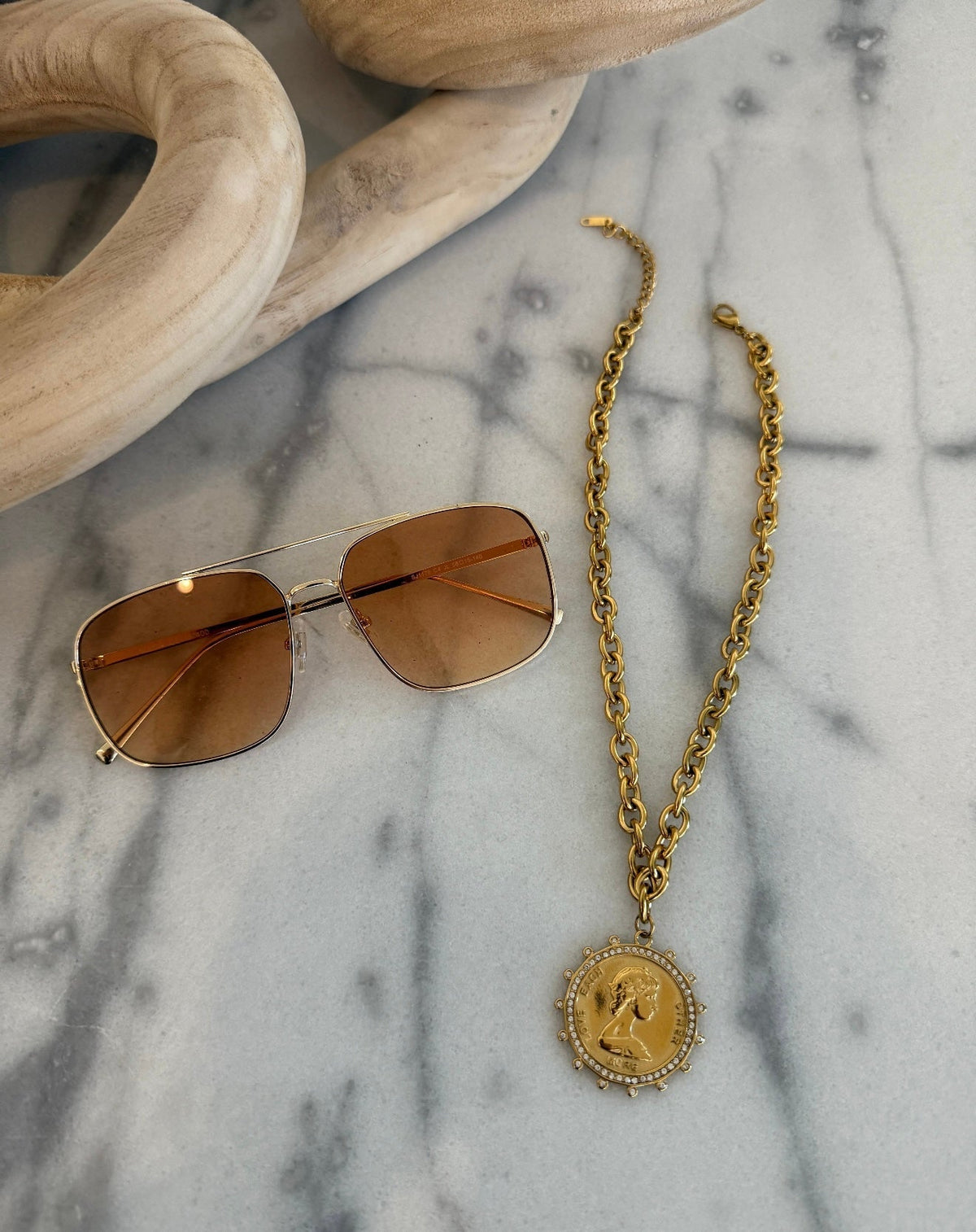 SMALL COIN NECKLACE