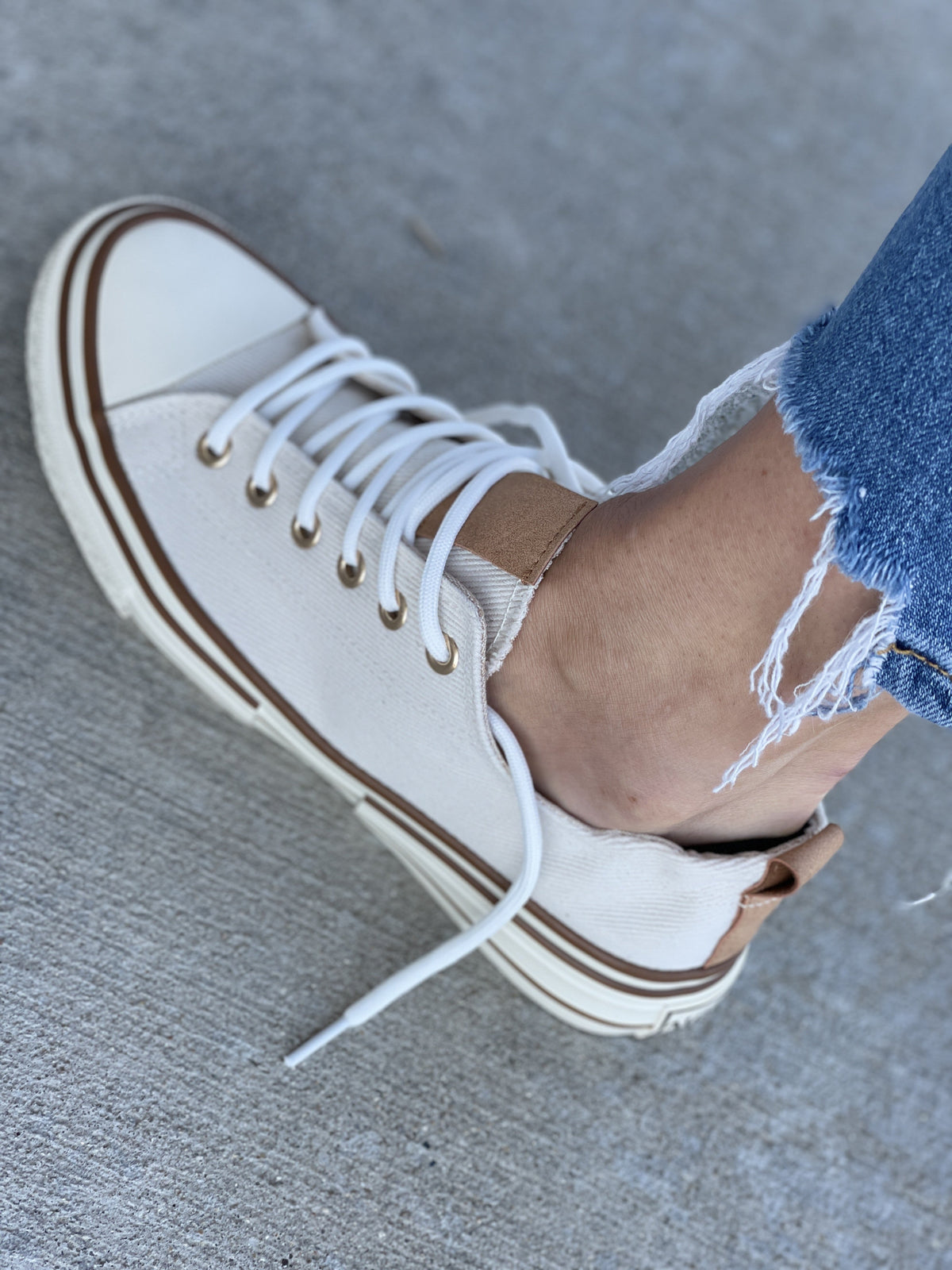 Driana White Sneaker *Final Sale*