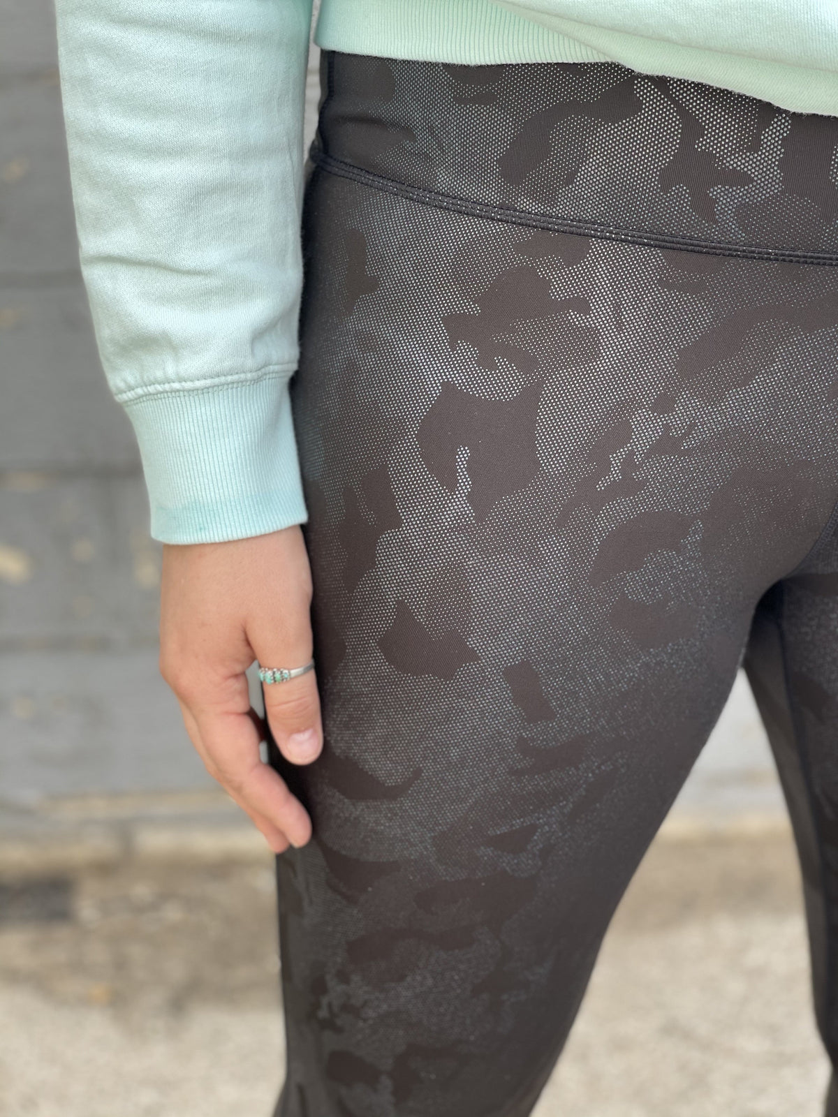 Camo Pizzazz Leggings *Final Sale*