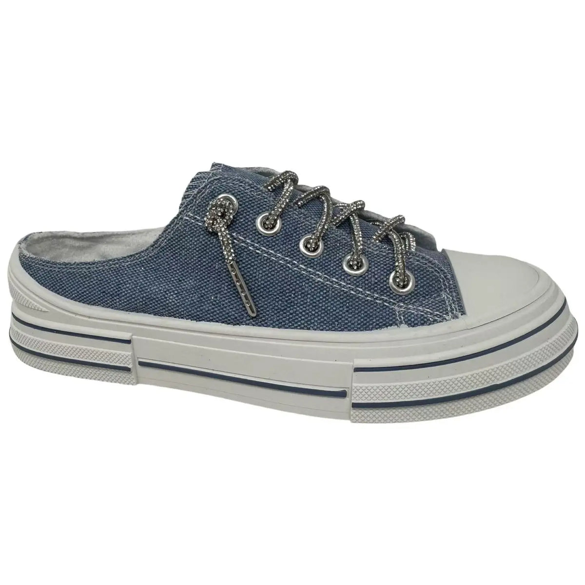 Aman Slip-On Sneaker in Blue