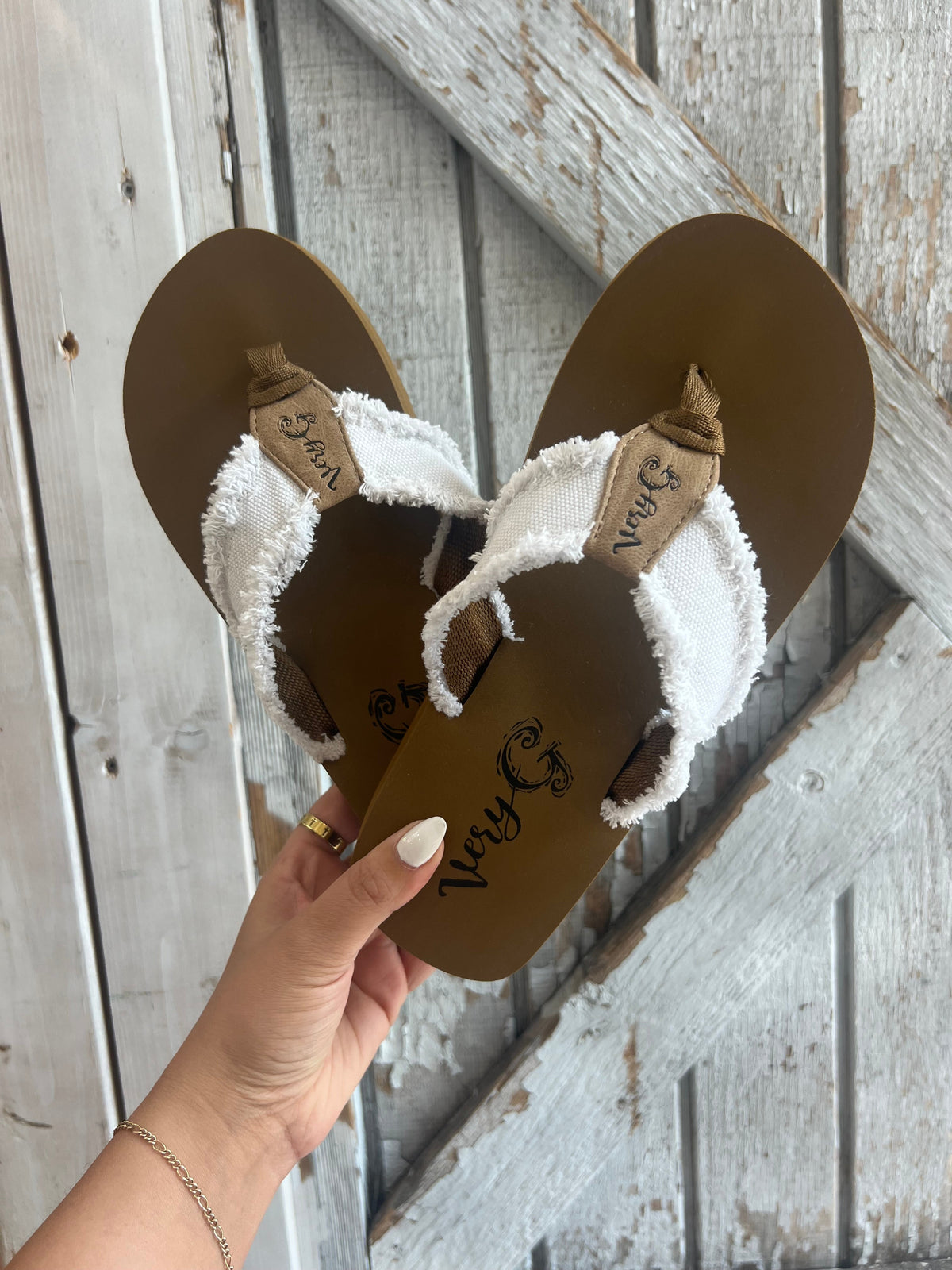 GJazz White Twill Flip Flops