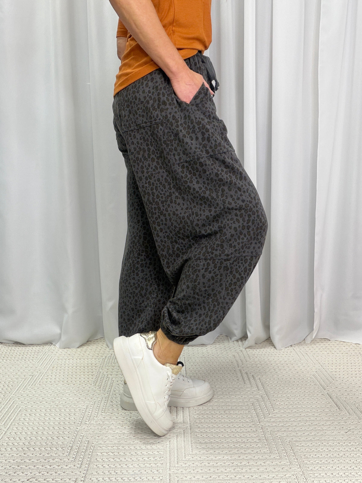 Urban Wild Animal Print Pants In 2 Colors