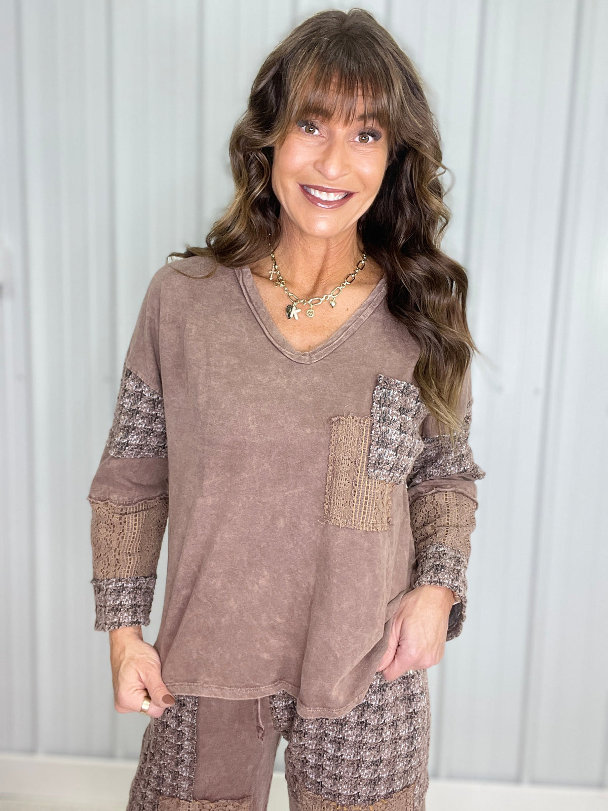 Lace Whisper Pocket Top In 2 Colors