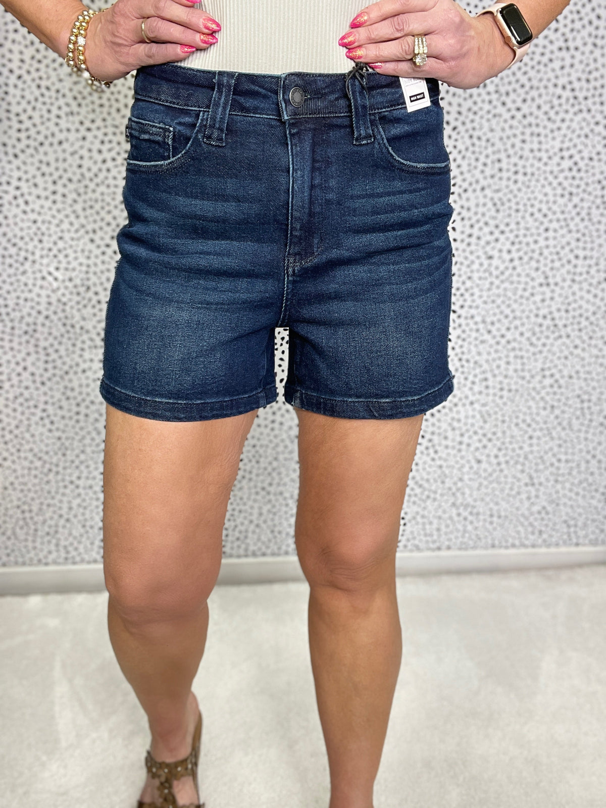 Judy Blue Daisy High Waist Back Flap Pocket Shorts 304 In Medium *Final Sale*